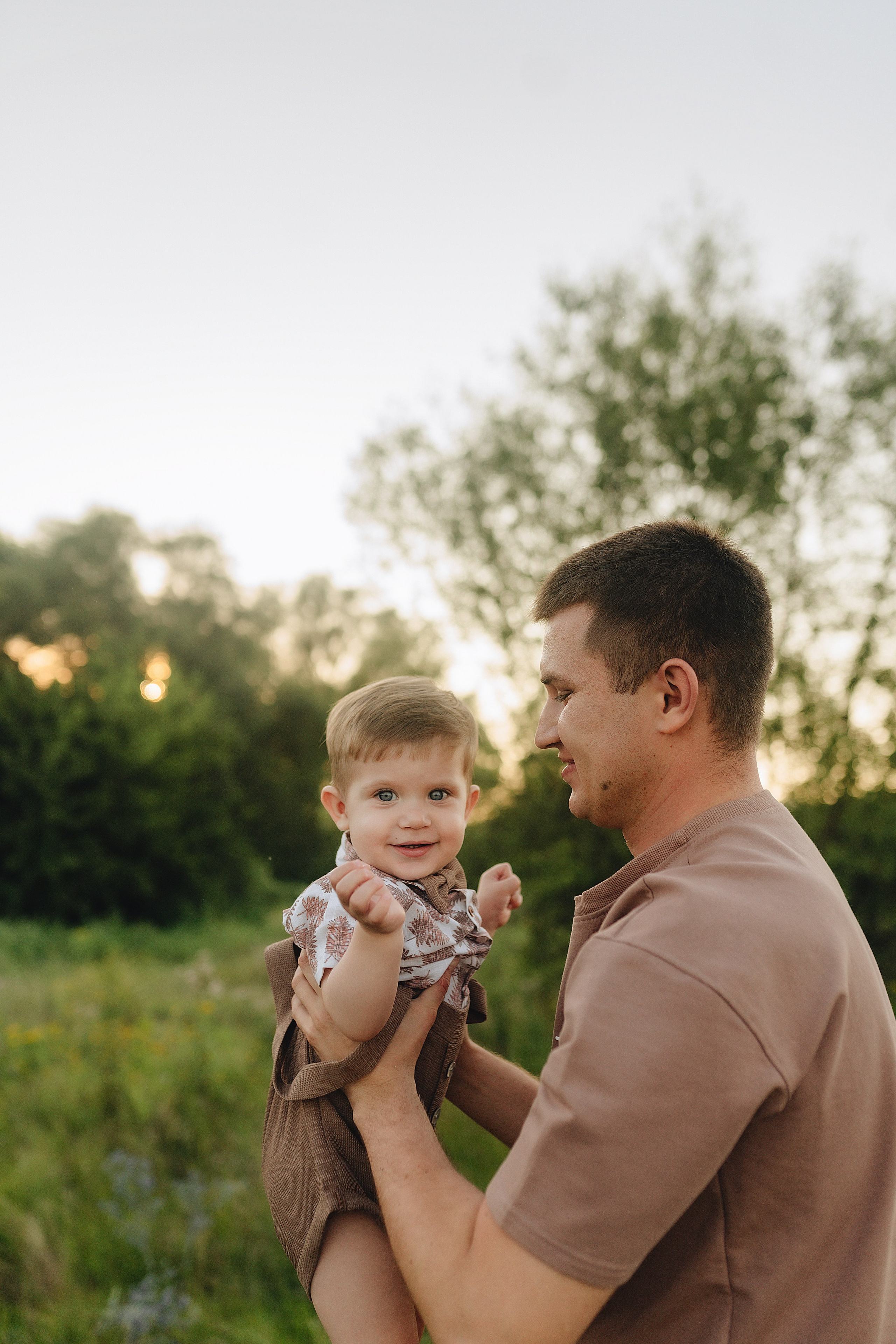 Светлана, Сергей и Женя | Семейная съемка на закате. Фотограф Карина Шмулёва. Воронеж и область