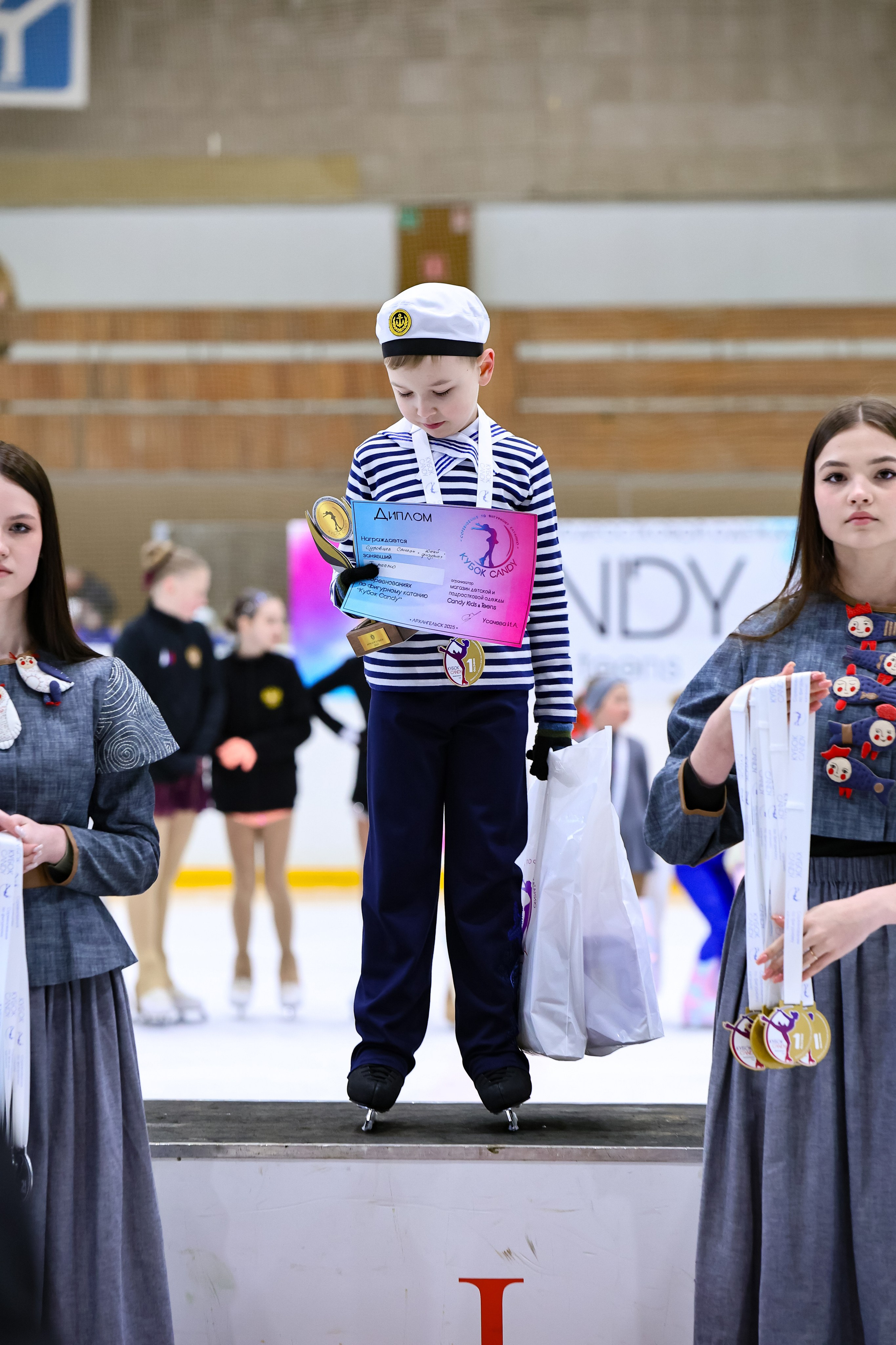 КУБОК CANDY 2025 В АРХАНГЕЛЬСКЕ НАГРАЖДЕНИЕ. ФК Фотограф в Санкт-Петербурге Наталья Понарина