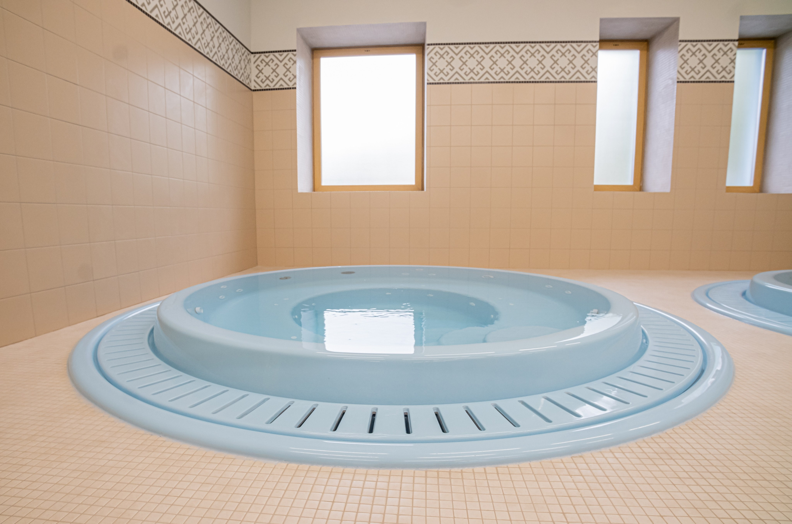 Новомостовые бани Уфа, Бани Уфа, Новомостовая, 3а, Баня Эдельвейс, Сауна Уфа, Спа Уфа, баня, сауна, Уфа, кедровая парная, общая парная, кабинки для отдыха Уфа