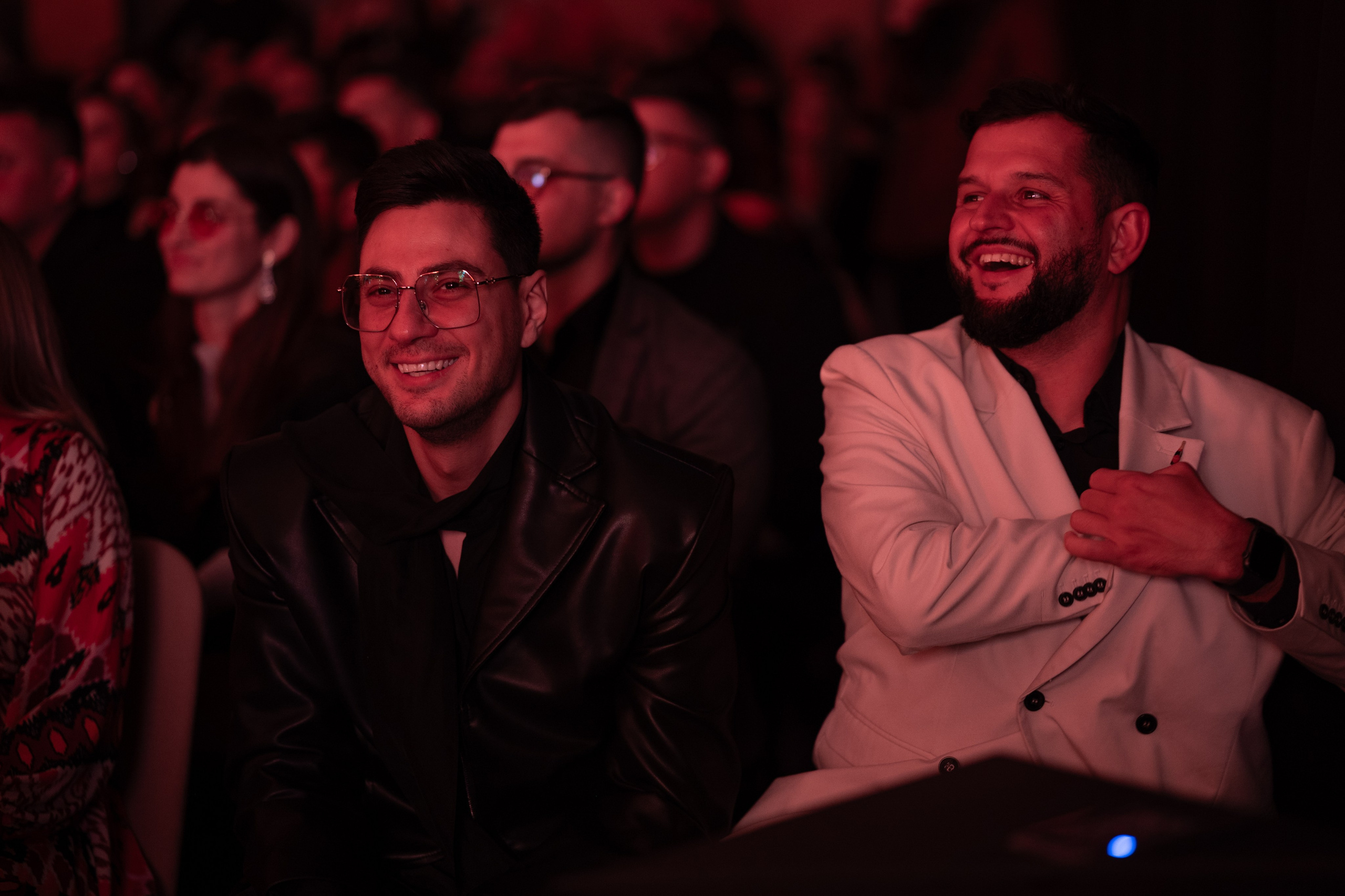 Репортажный фотограф на корпоратив и другие мероприятия. Свадебный и семейный фотограф в Краснодаре Марина Стёпа