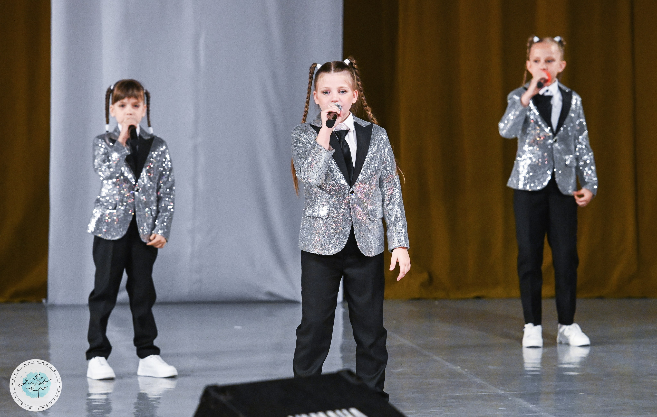 08.07.2025 «Улыбки Мира» Финал Международного творческого проекта г. Санкт-Петербург. Медиастудия Фото Концепт