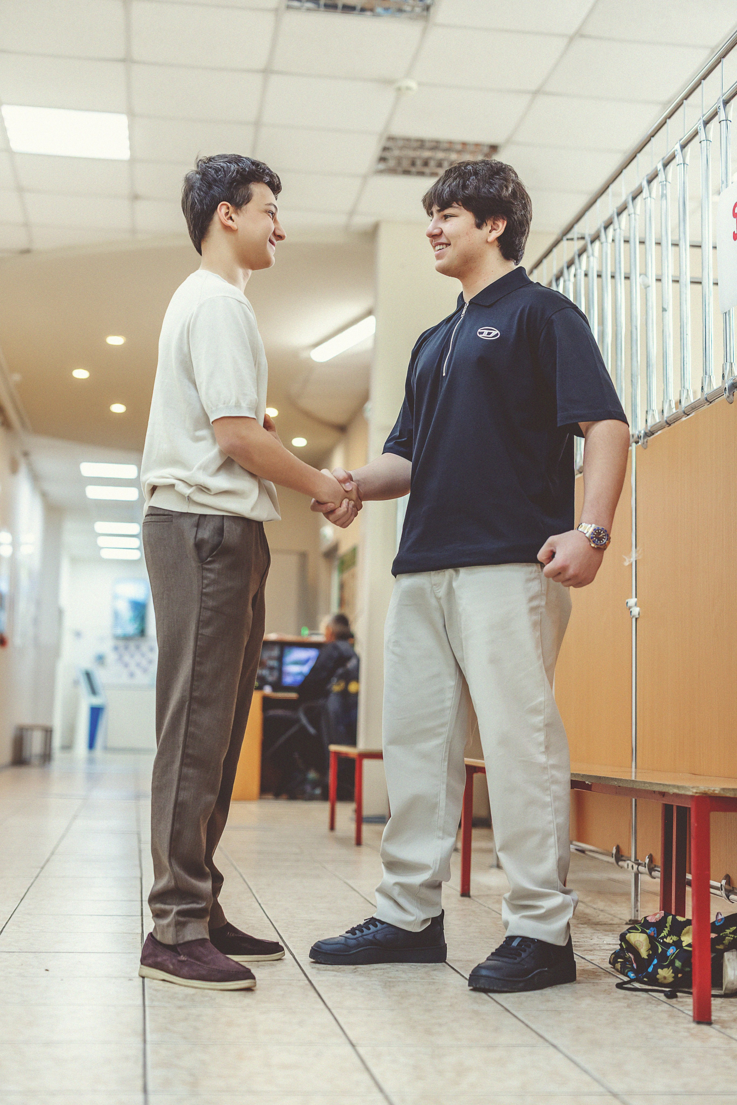 Фотосессия в школе для 9-11 классов