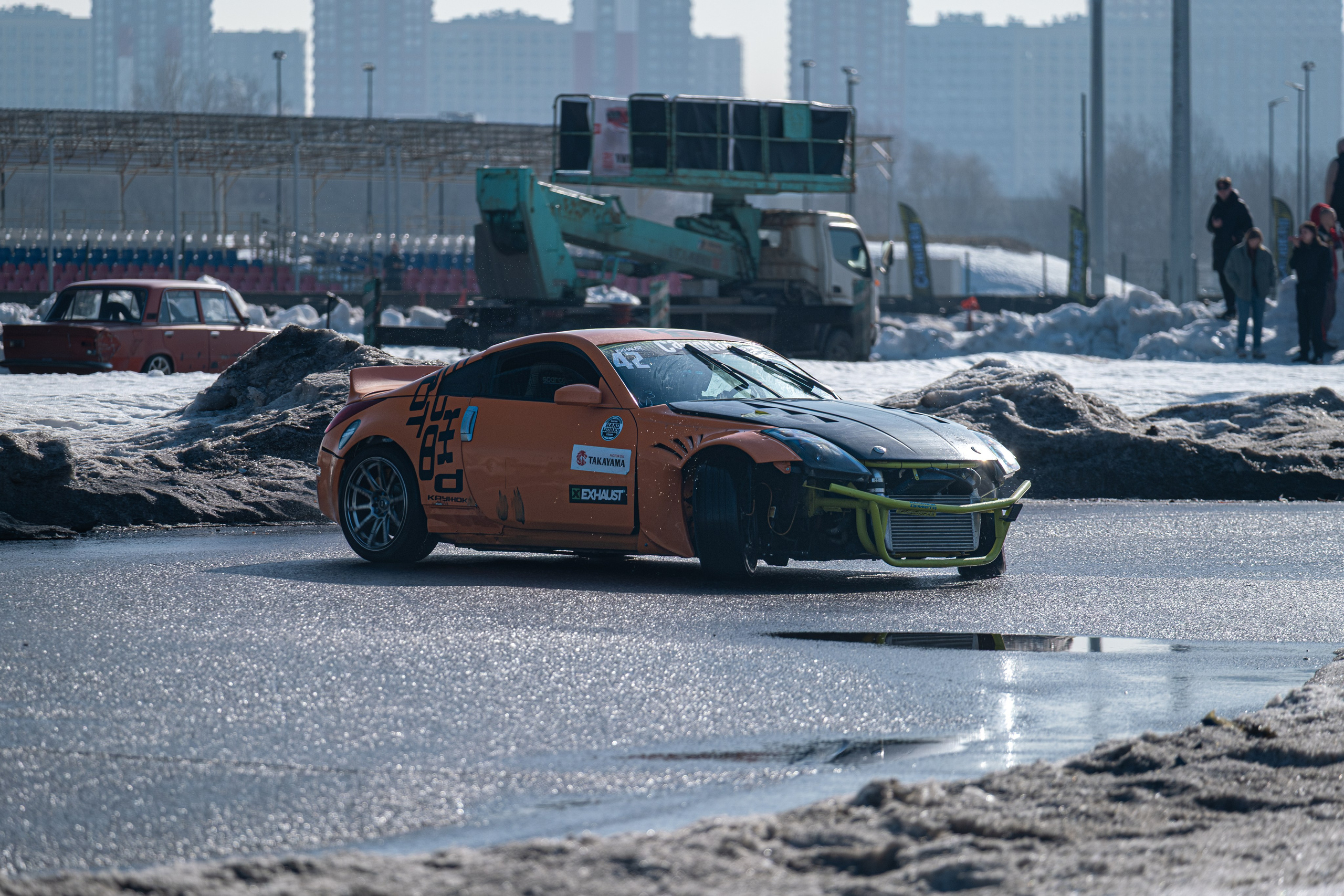 Спортивная автомобильная съемка. Malenkyia