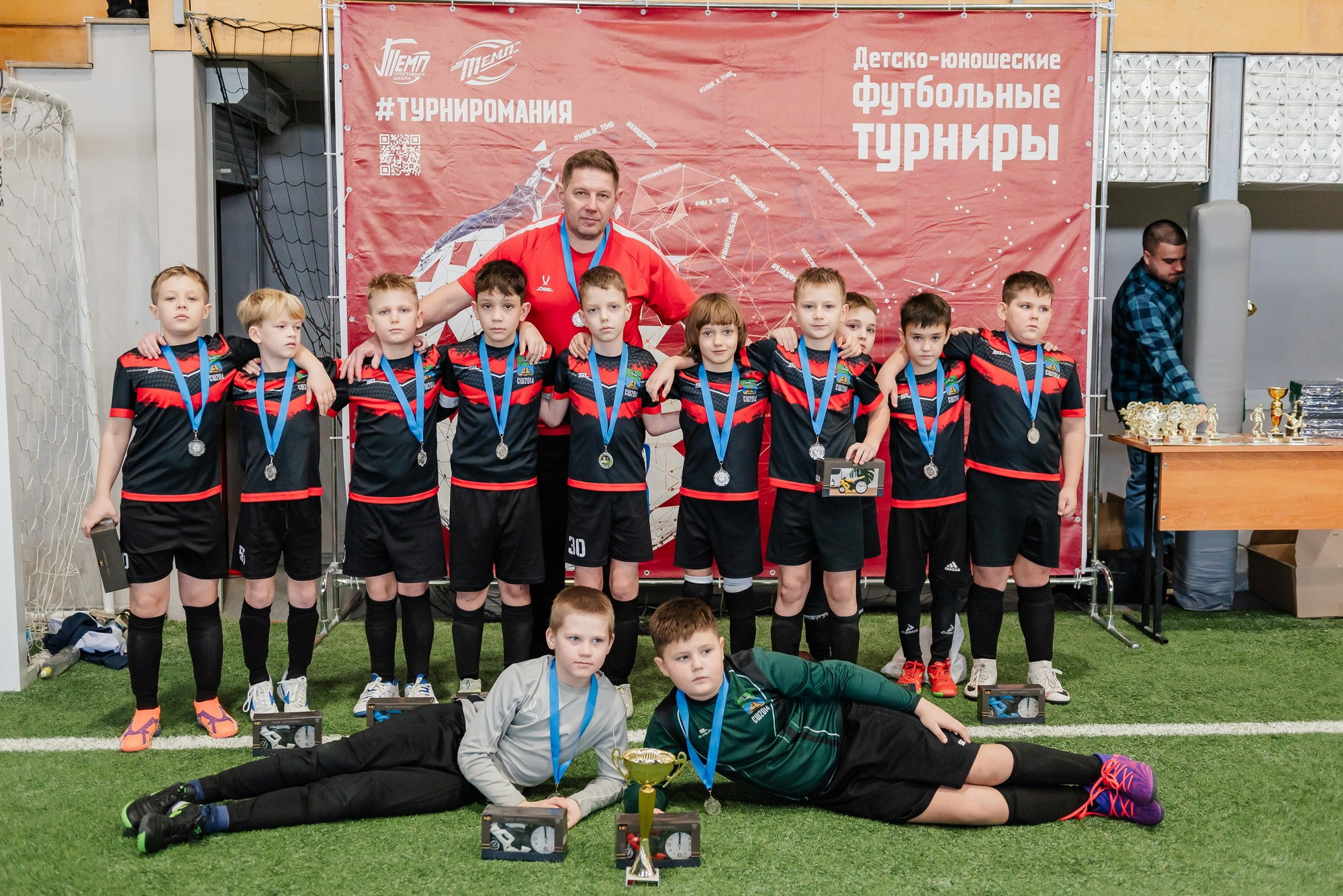 Детский турнир по футболу KAMILOV CUP-2024. Свадебный и репортажный фотограф Никита Сницарев в Барнауле