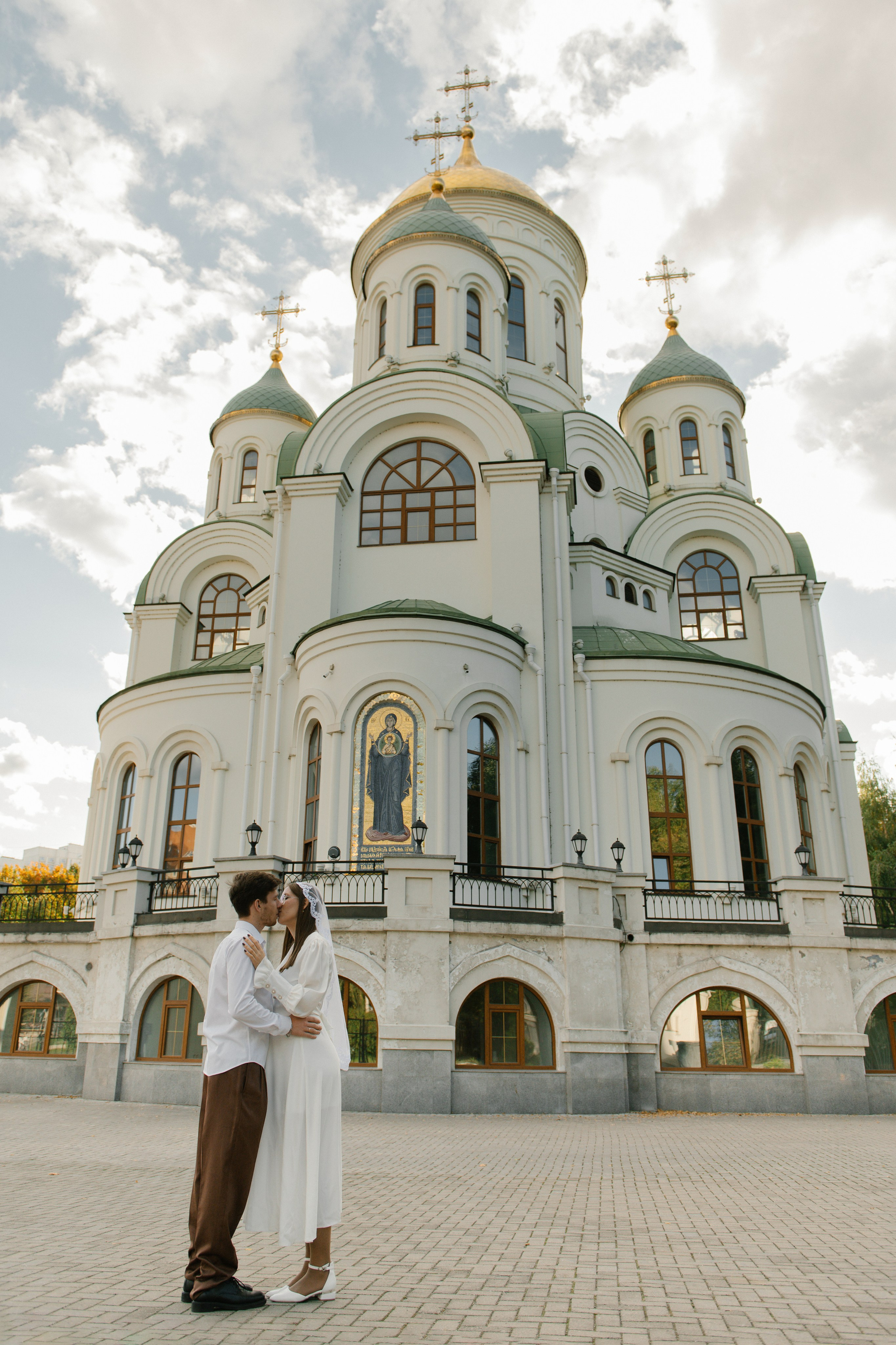 Фотосессия венчания в Храме Преподобного Сергия Радонежского