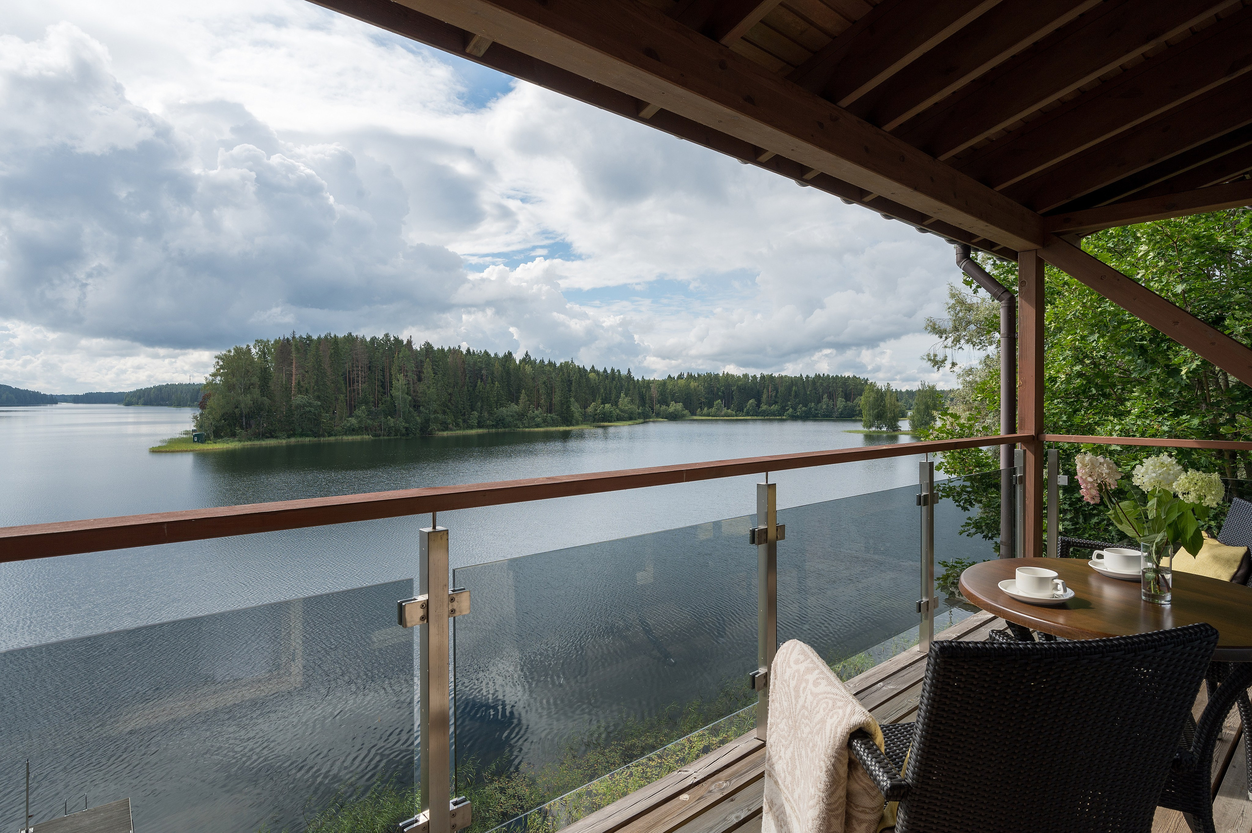 Дом на базе отдыха «ВАЛДАЙ». Интерьерный фотограф в Сочи Элина Габриелян