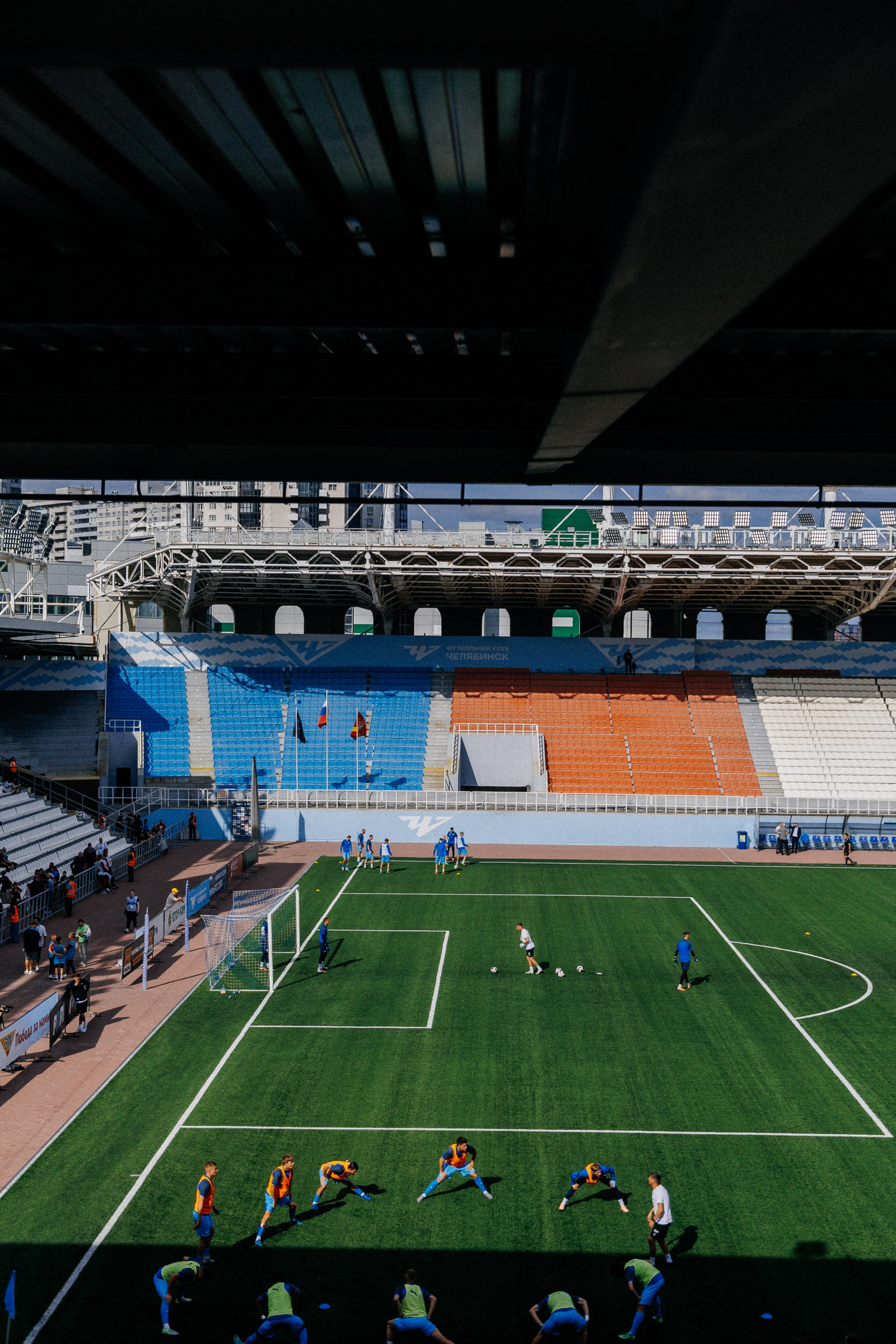 ФК ЧЕЛЯБИНСК Х ФК ВОЛГА. Репортажный фотограф Макс Брагин