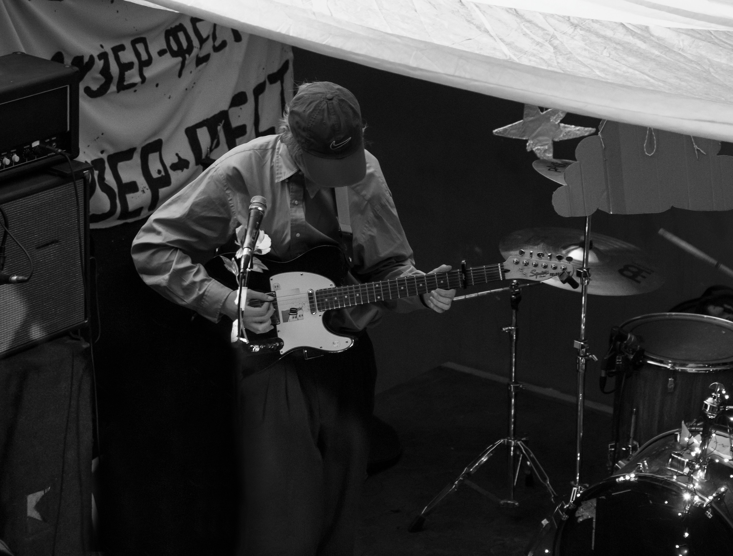 Муз. группа «Кабельщик». Сандра Ковалева | ЧБ фотограф