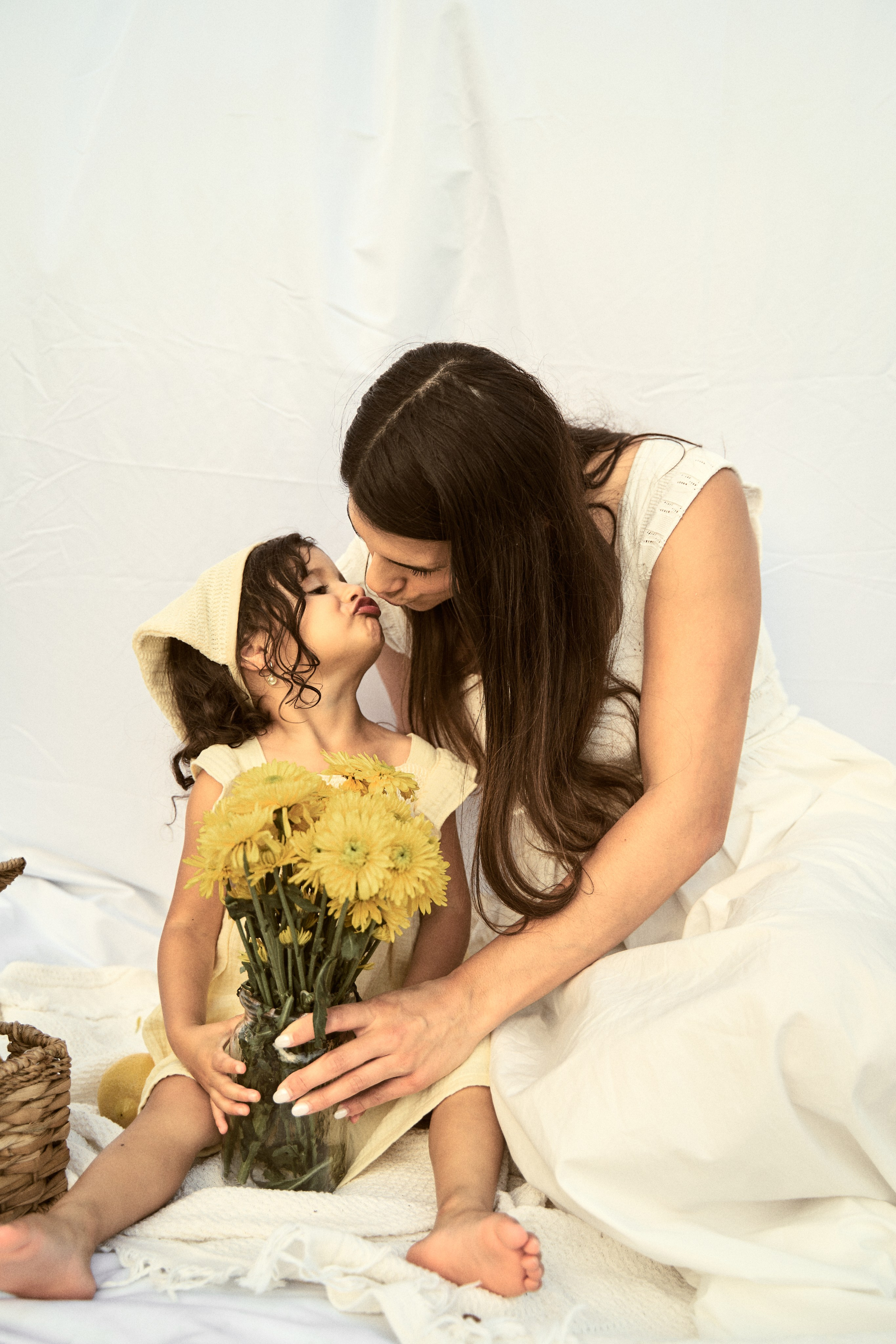 Mother Day — Mini Session. Arina Kamerlokher — Personal, Family, Maternity & Branding Photographer in Austin & Worldwide