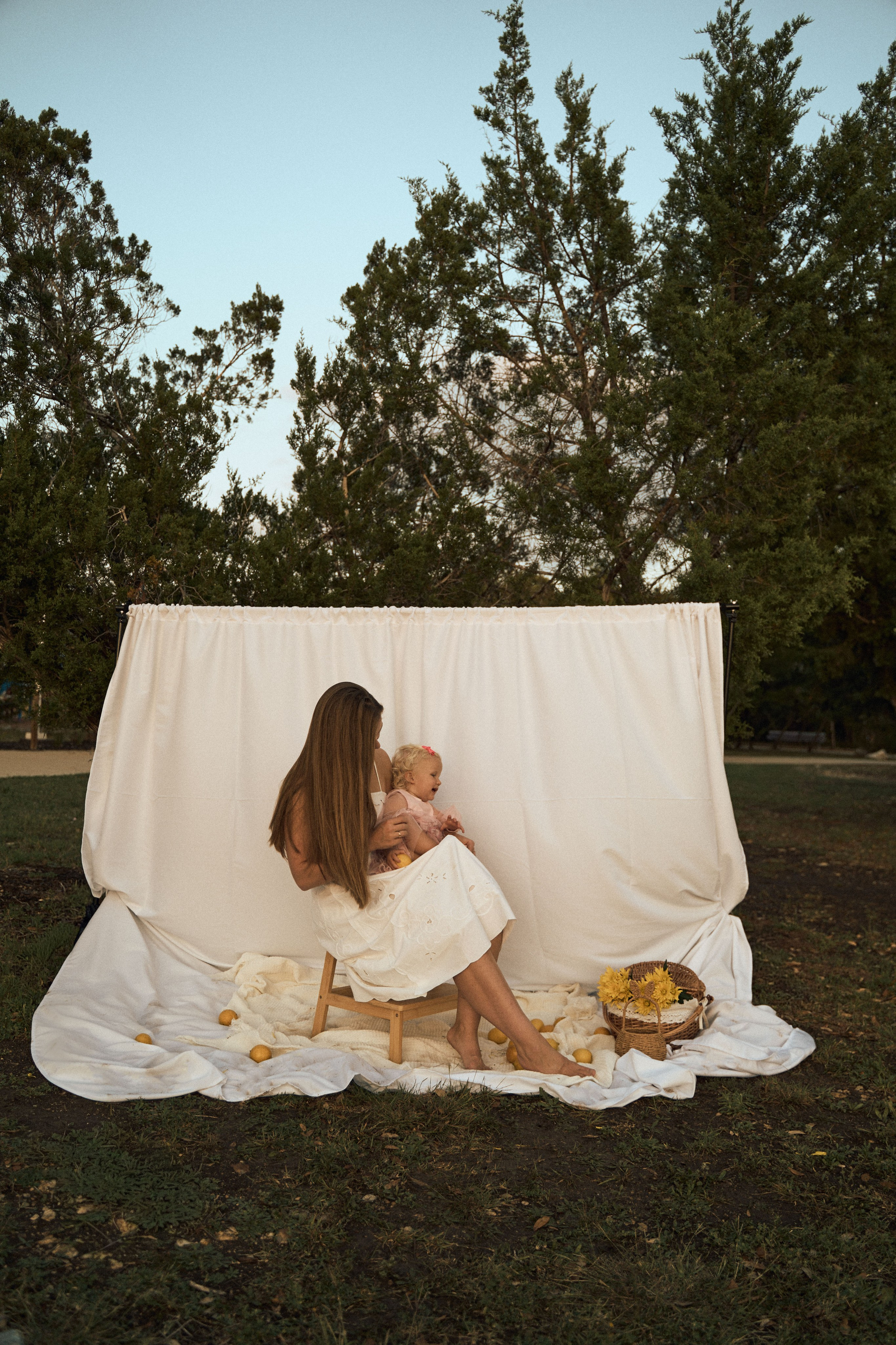 Mother Day — Mini Session. Arina Kamerlokher — Personal, Family, Maternity & Branding Photographer in Austin & Worldwide