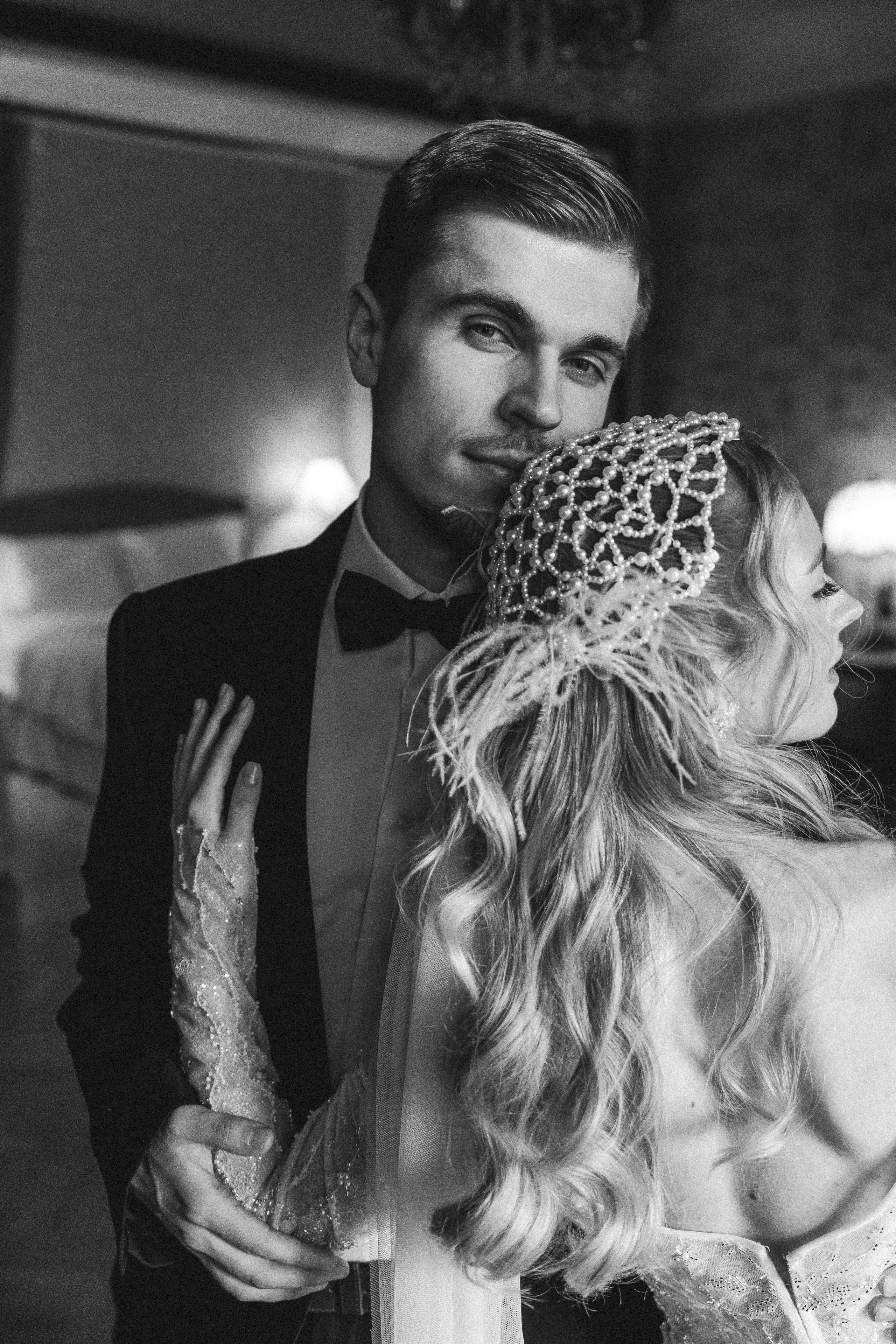 Свадебная фотосессия в отеле Метрополь. Свадебный фотограф в Москве Анна Полушина