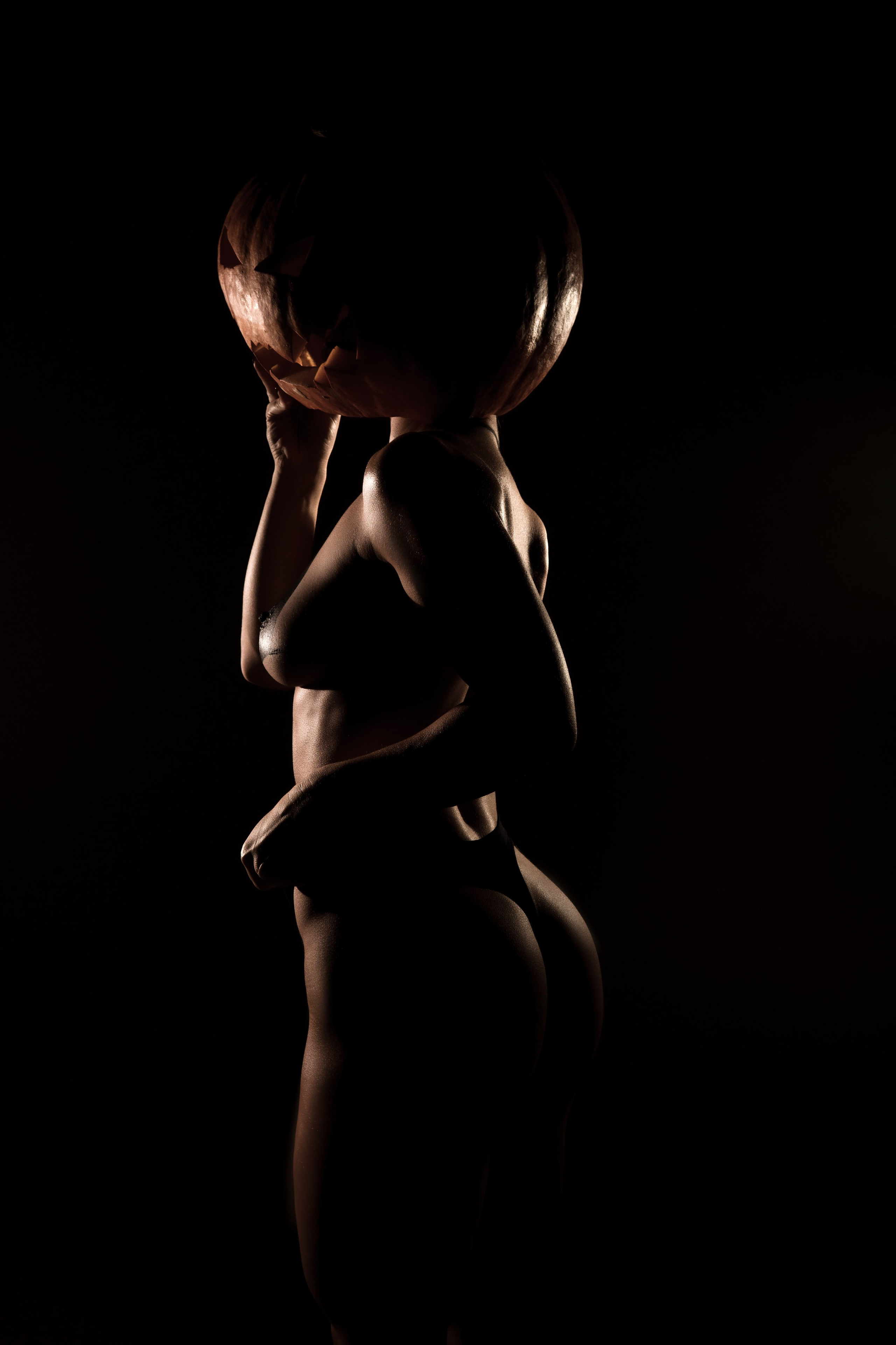 Даниэла. Главная