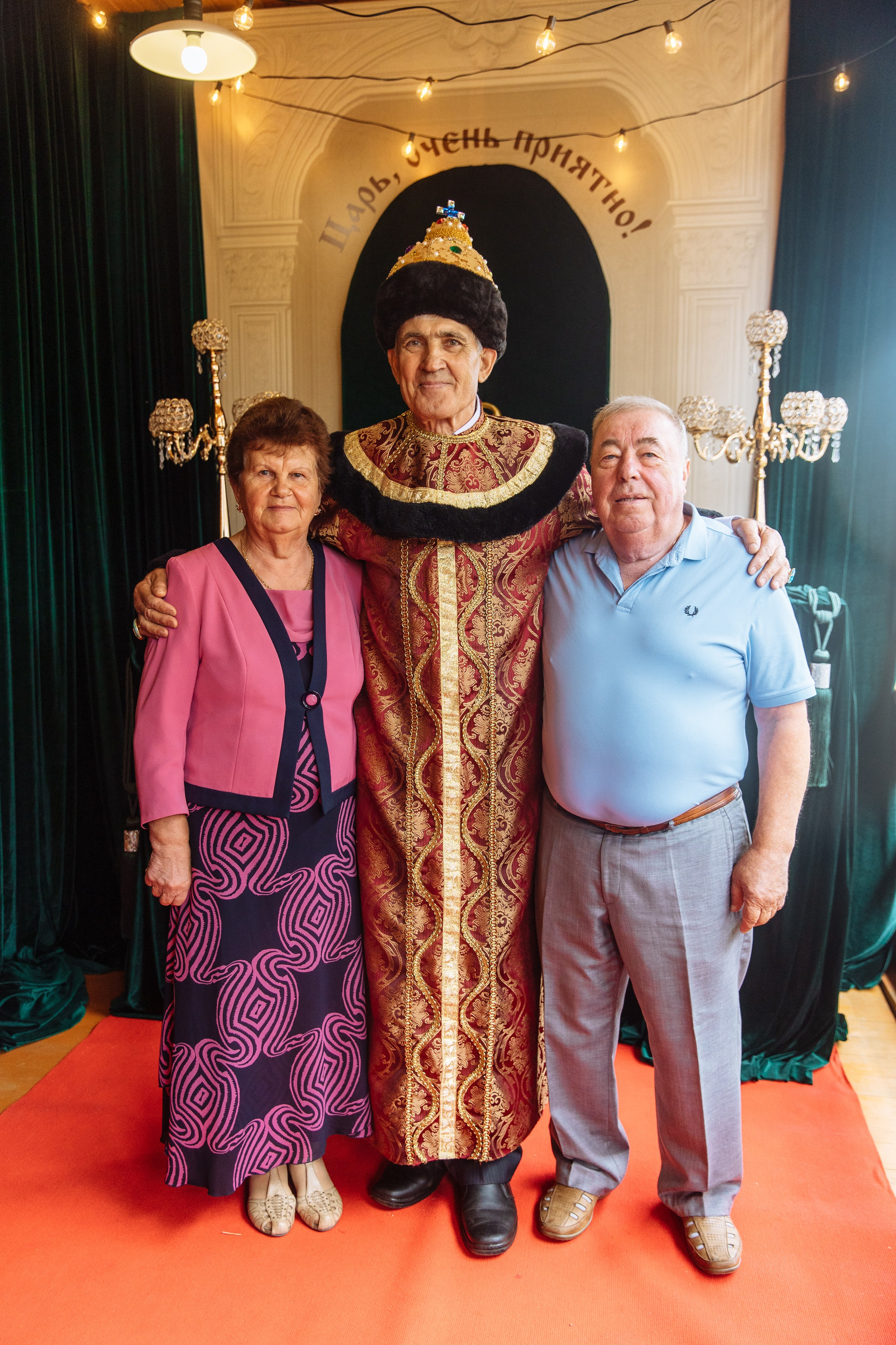 «Иван Васильевич меняет профессию» Юбилей. Свадебный и семейный фотограф в Улан-Удэ