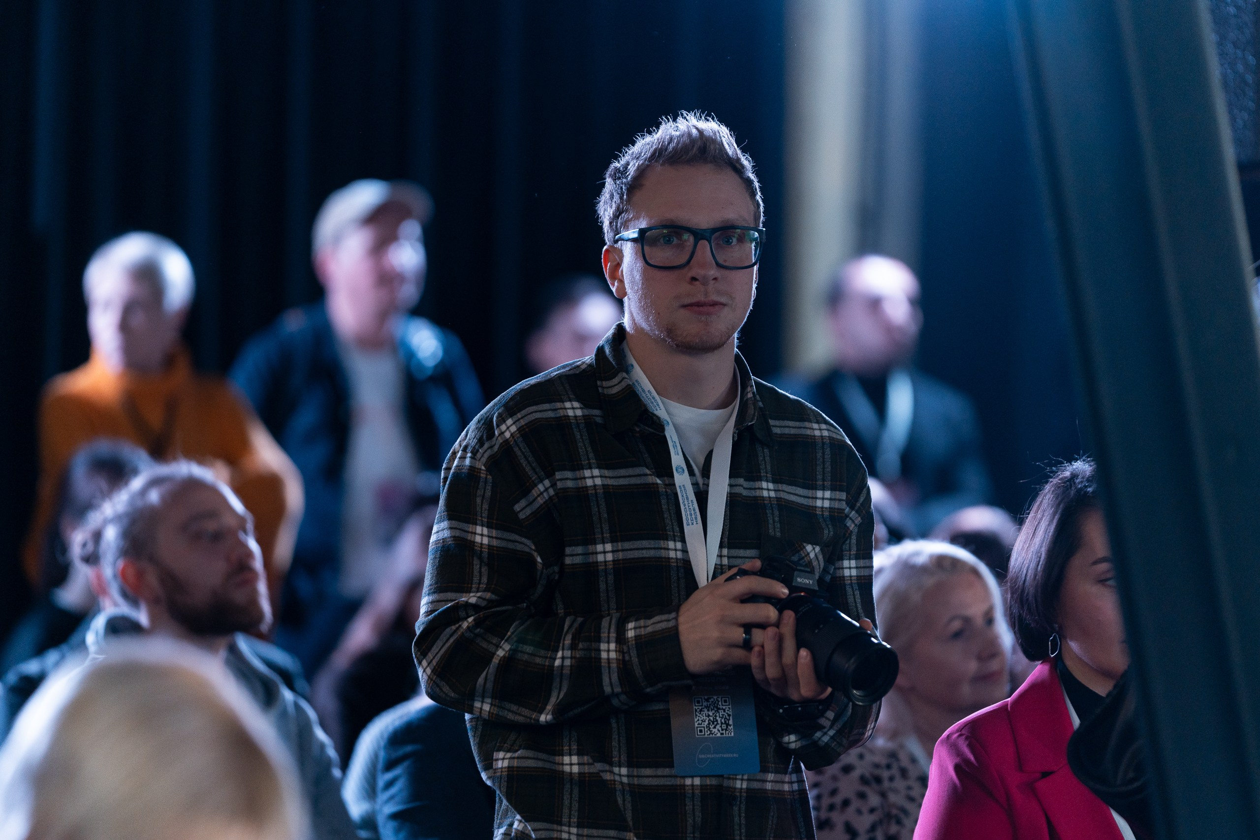 Российская креативная неделя. Репортажный фотограф Красноярск Алекс Чампакхам