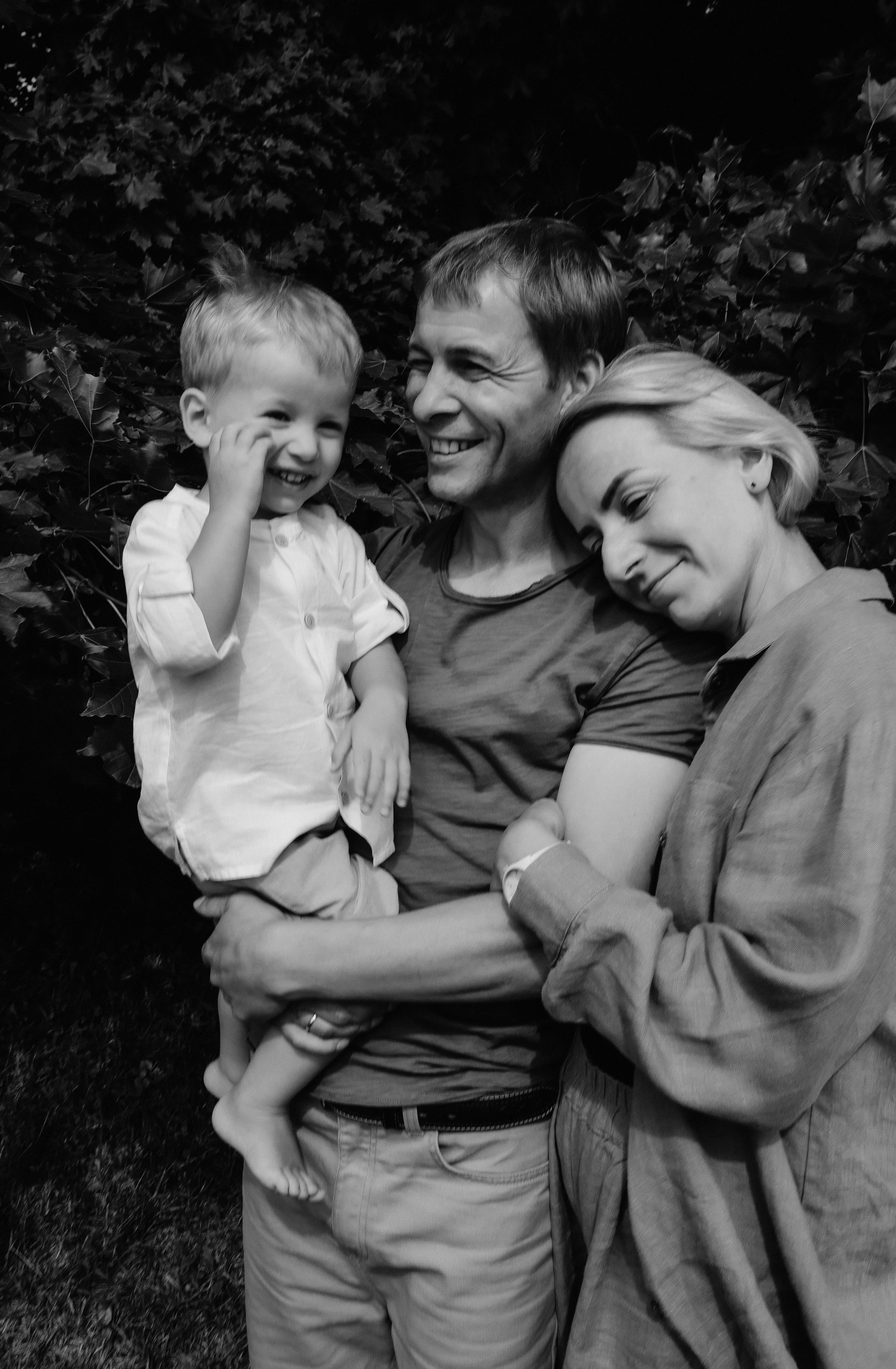 Семейная фотопрогулка парке. Елена Павел и Лев. Семейный и свадебный фотограф в Санкт-Петербурге Яна