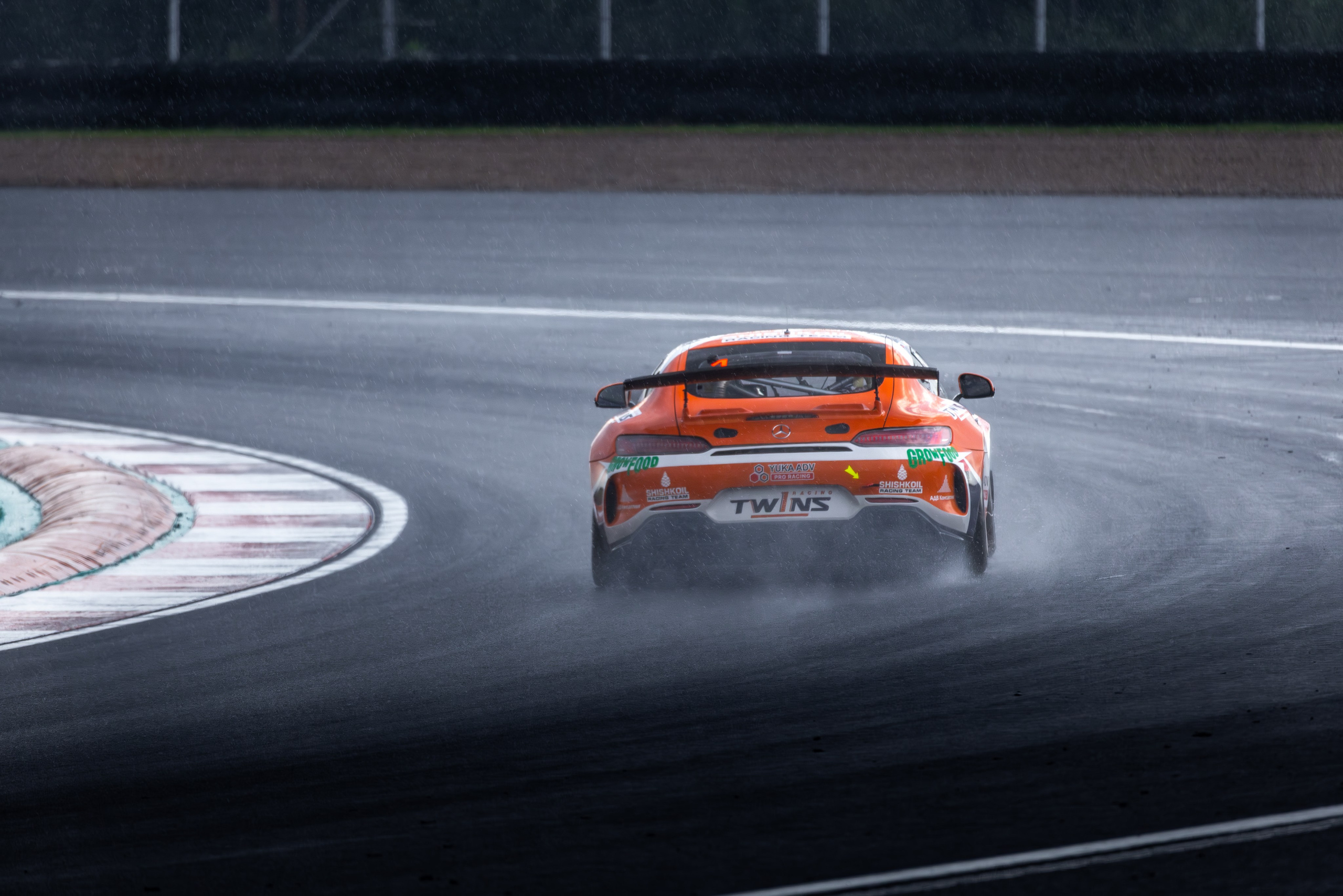 Garage fest 2025. Автомобильный фотограф в Санкт-Петербурге — Илья Kaseone_1