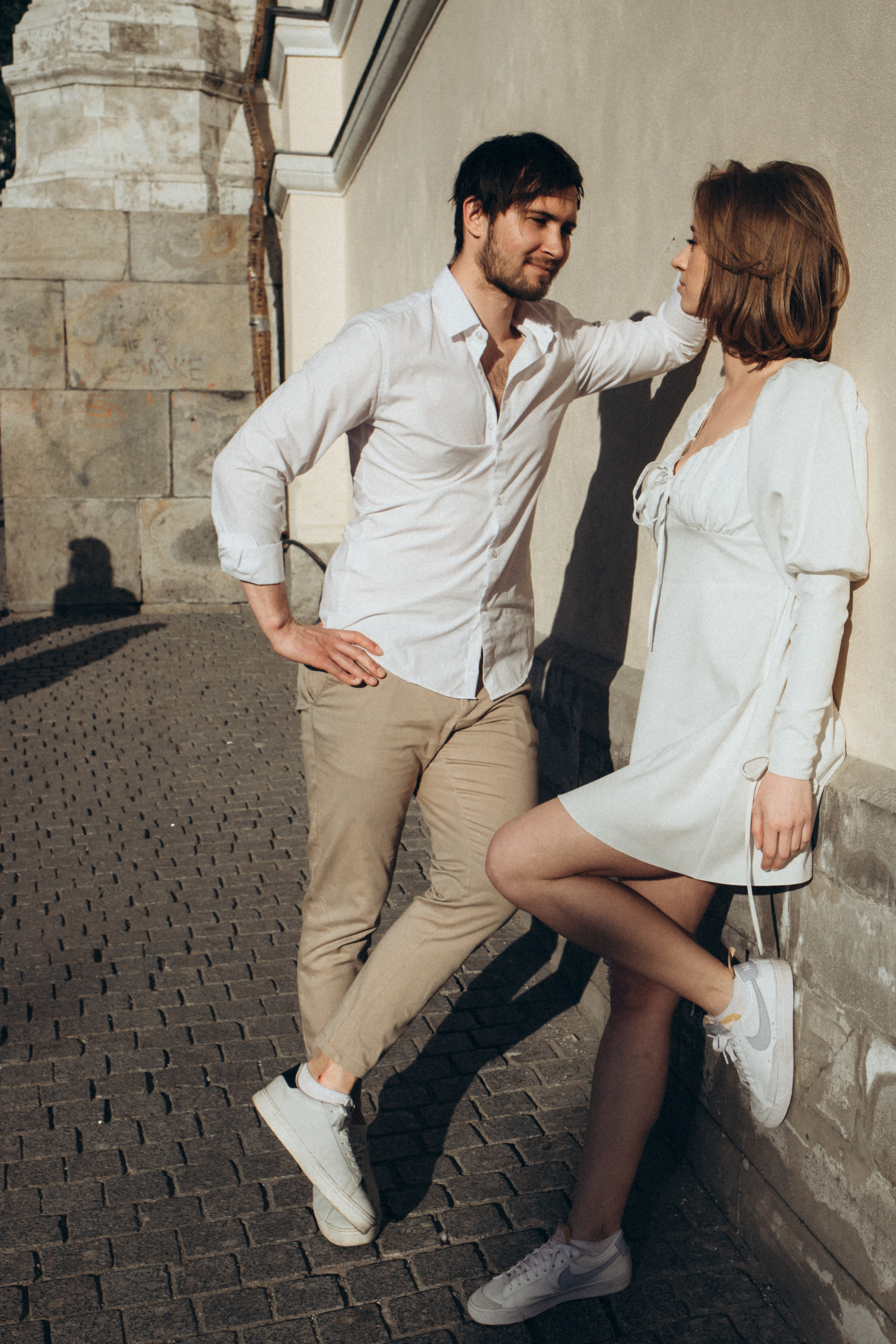 A date on a bicycle. Wedding and family photographer