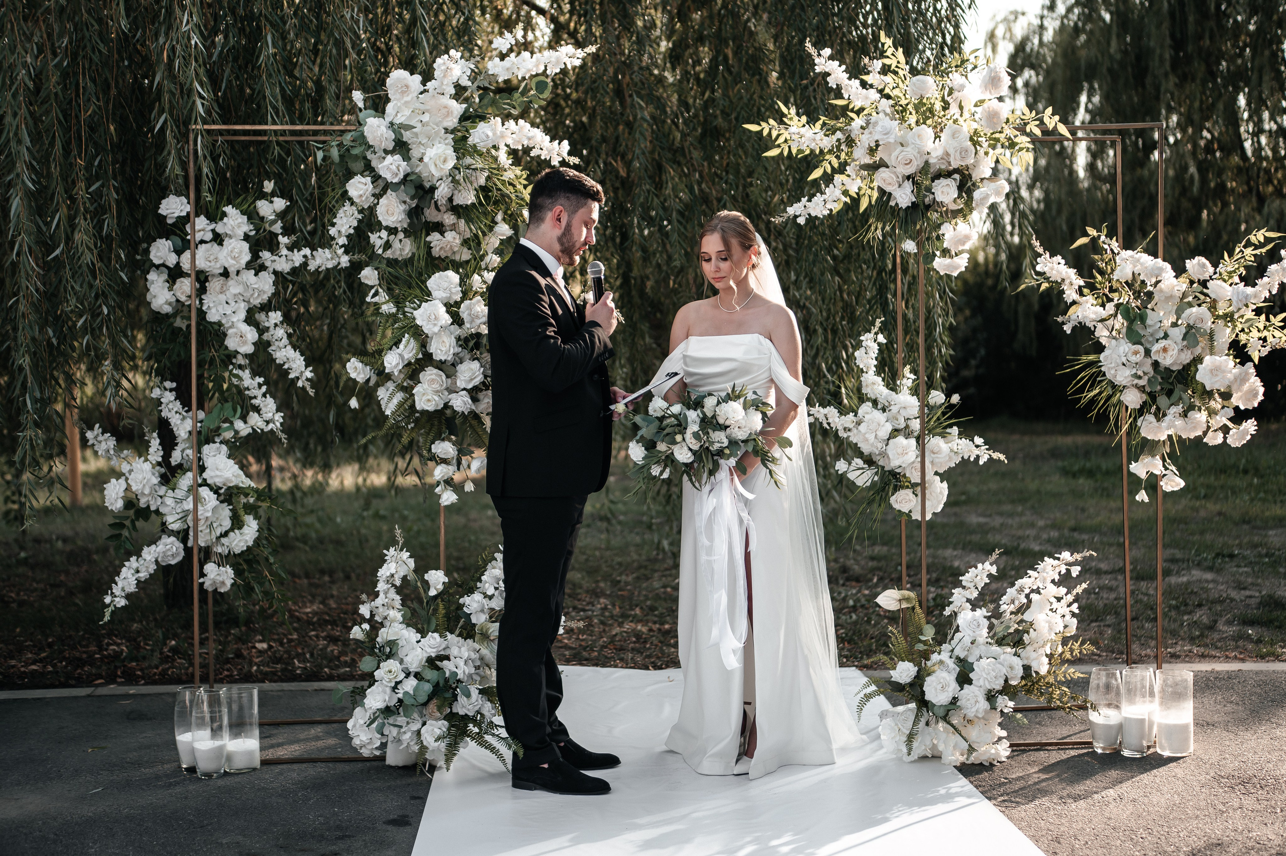 Даниил и Валерия. Черная утка. Полный день. Фотограф Екатерина Бочарникова