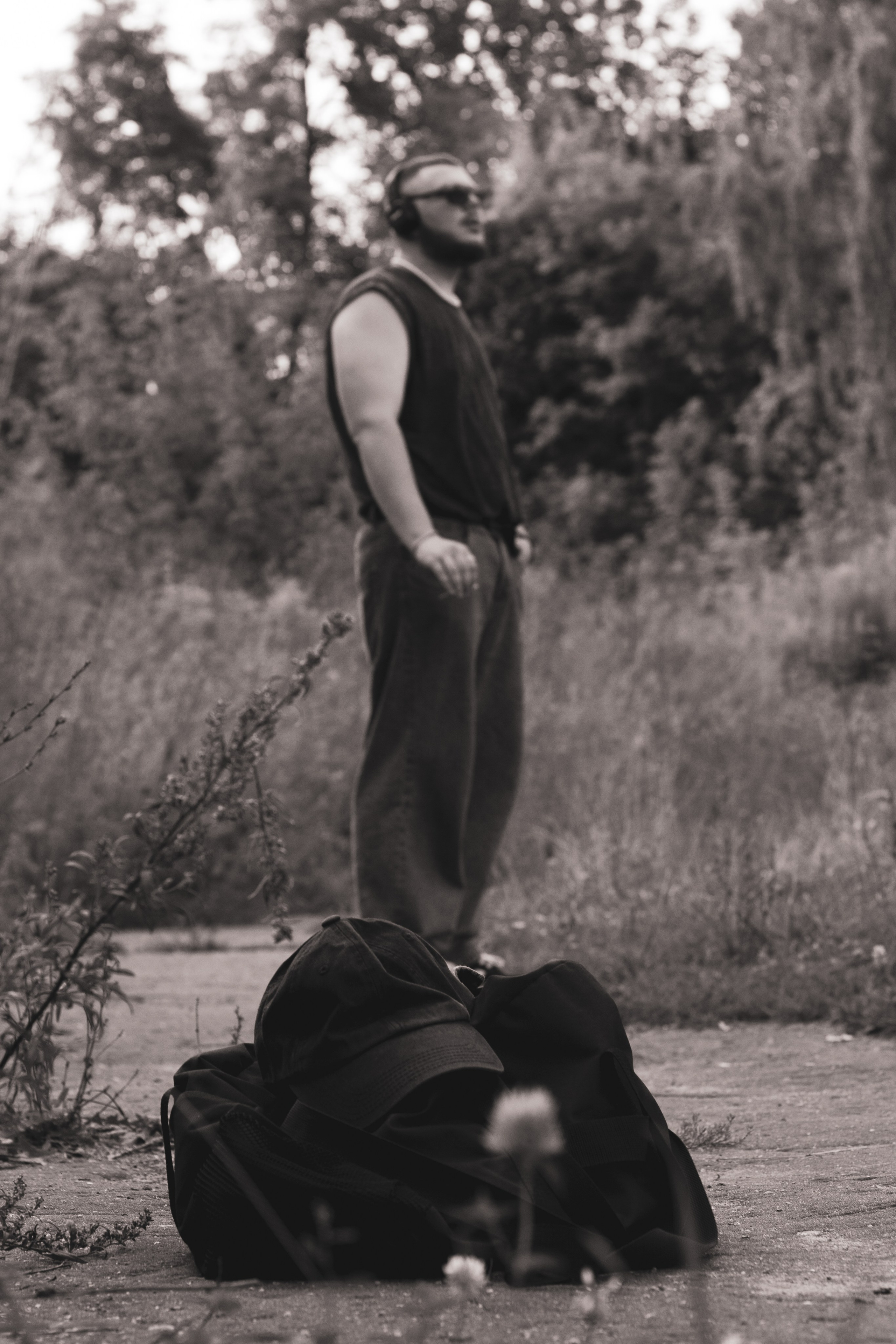 Уличная съемка — Кирилл. Портретный фотограф в Орле. Готовые фото за 3 дня! Помощь в позировании. Советы по организации