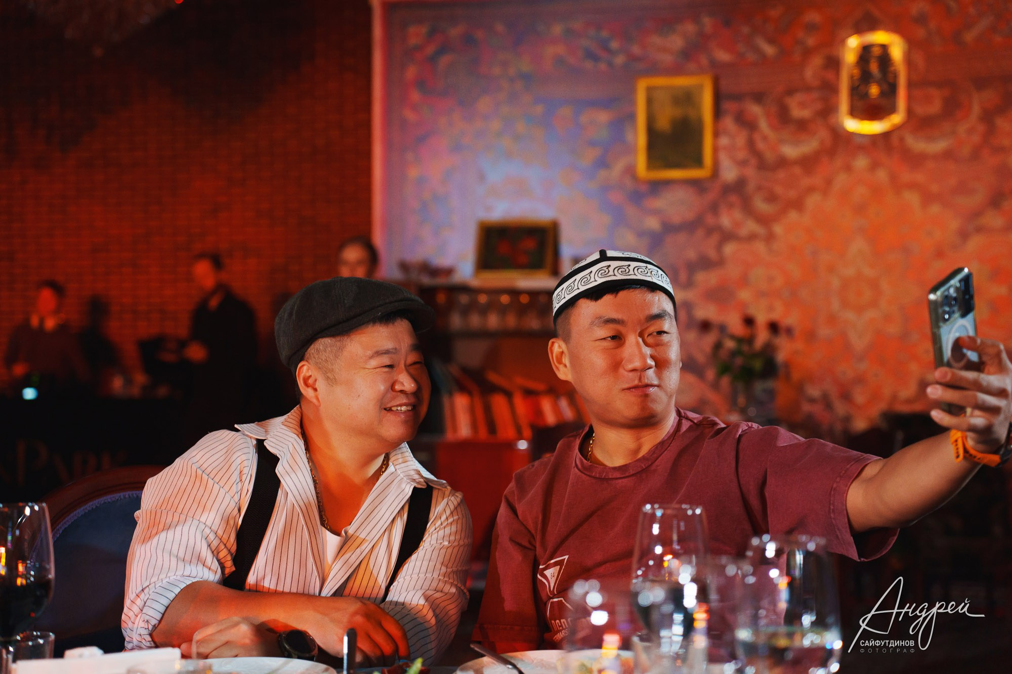 Корпоратив компании «Суши Даром». Тема праздника «Коммунальная квартира». Свадебный и семейный фотограф в Ростове-на-Дону. Андрей Сайфутдинов