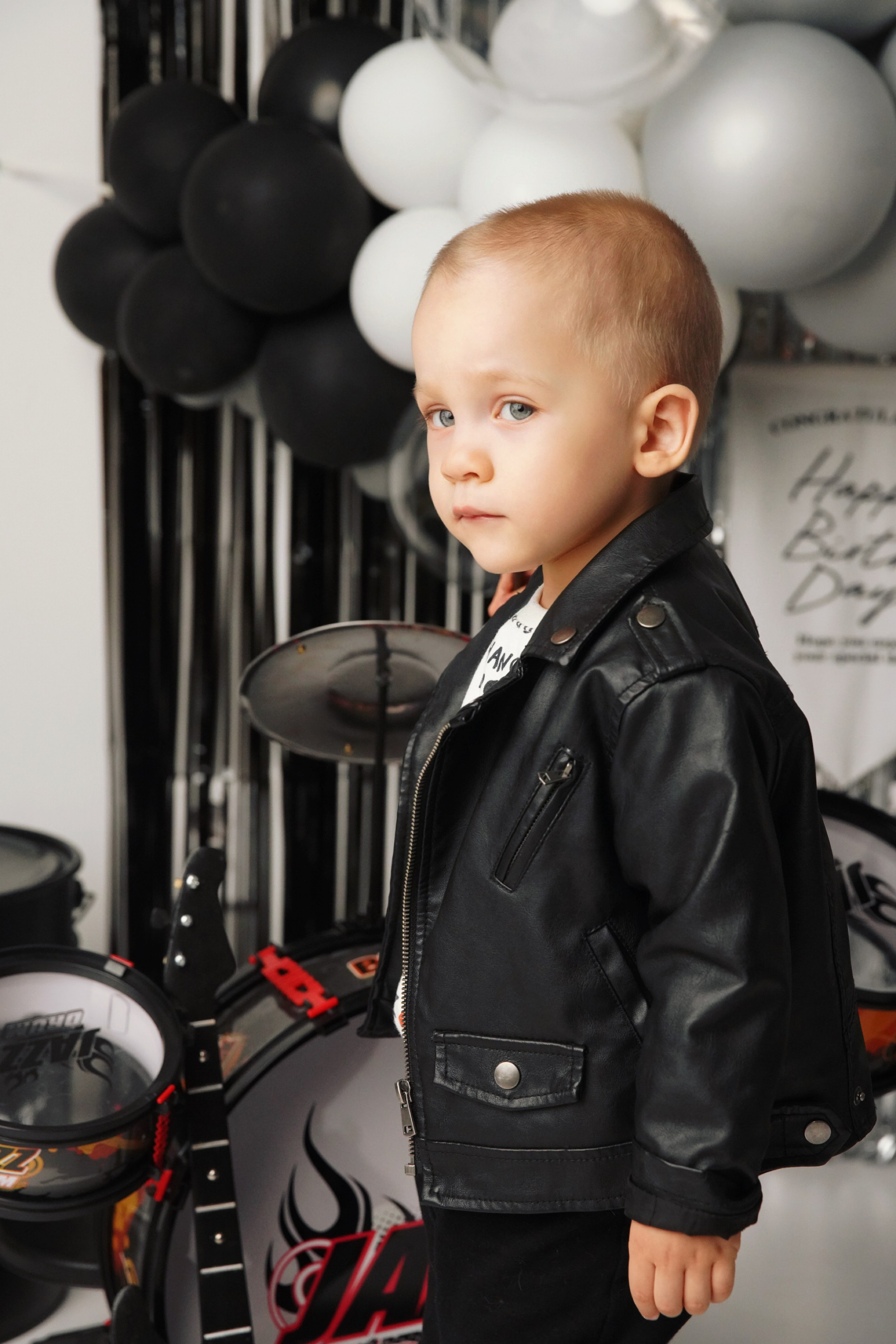 Байкер. Фотограф новорожденных. Семейный и детский фотограф в городе Сургуте