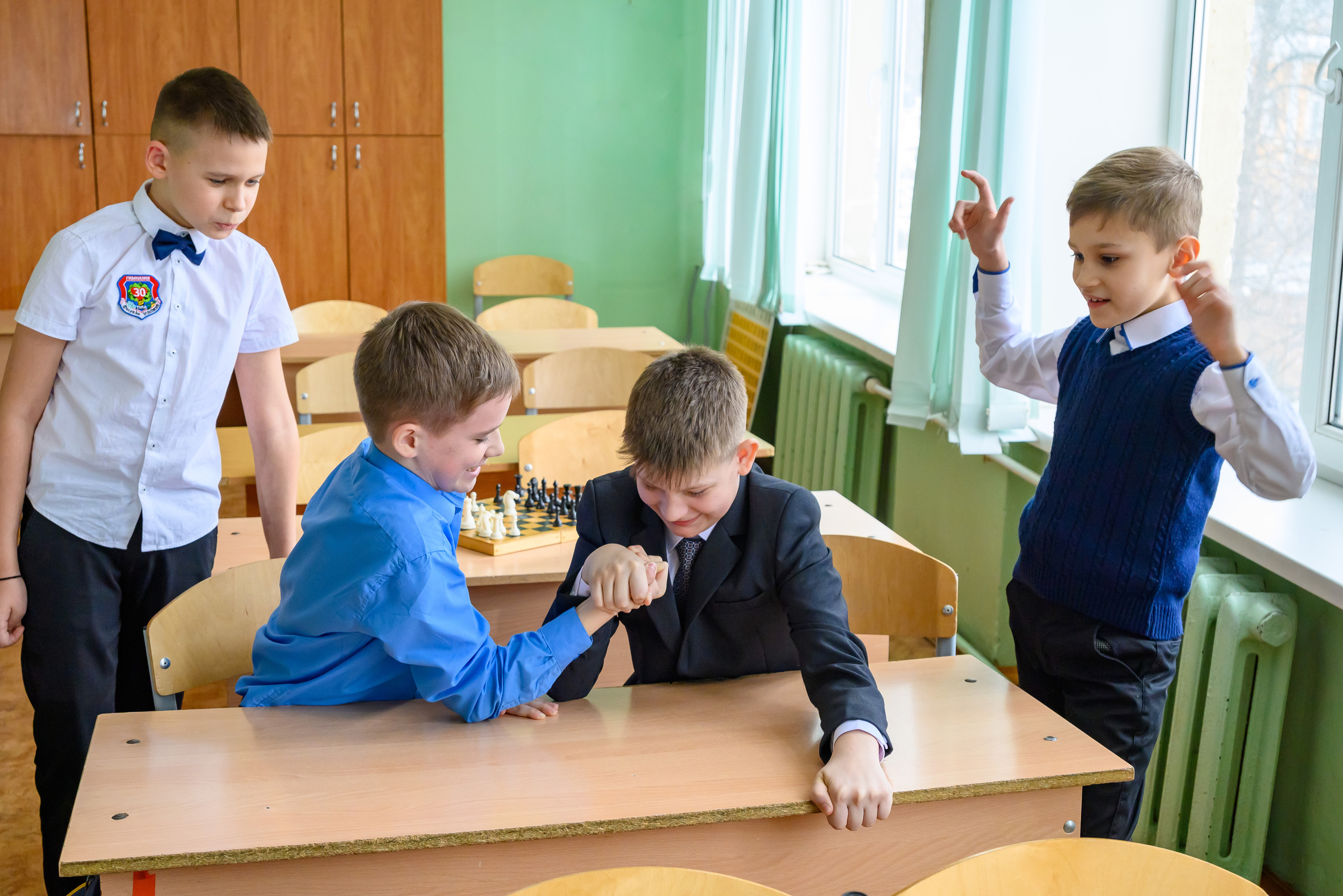 Выпускные альбомы для начальной школы в Туле. Выпускные альбомы в Туле и Тульской области для школ и детских садов