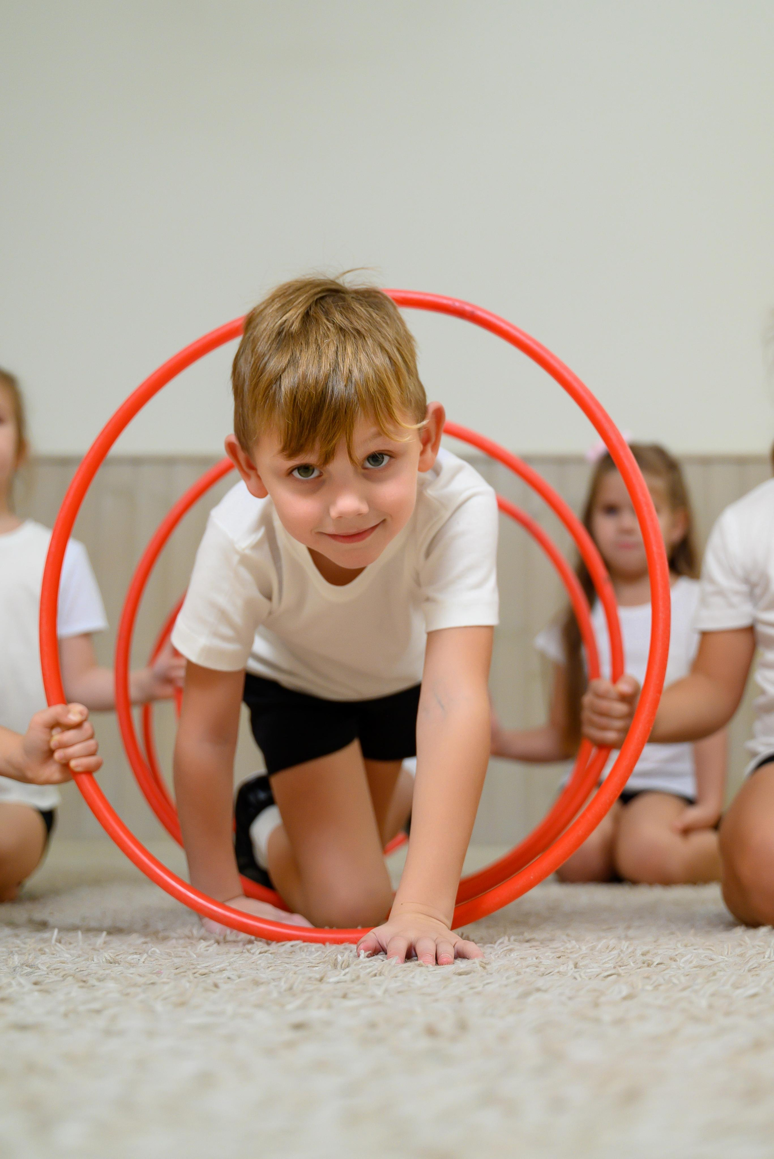 Альбомы для выпускников 1 4 9 11 классов. Выпускные альбомы в Туле и Тульской области для школ и детских садов