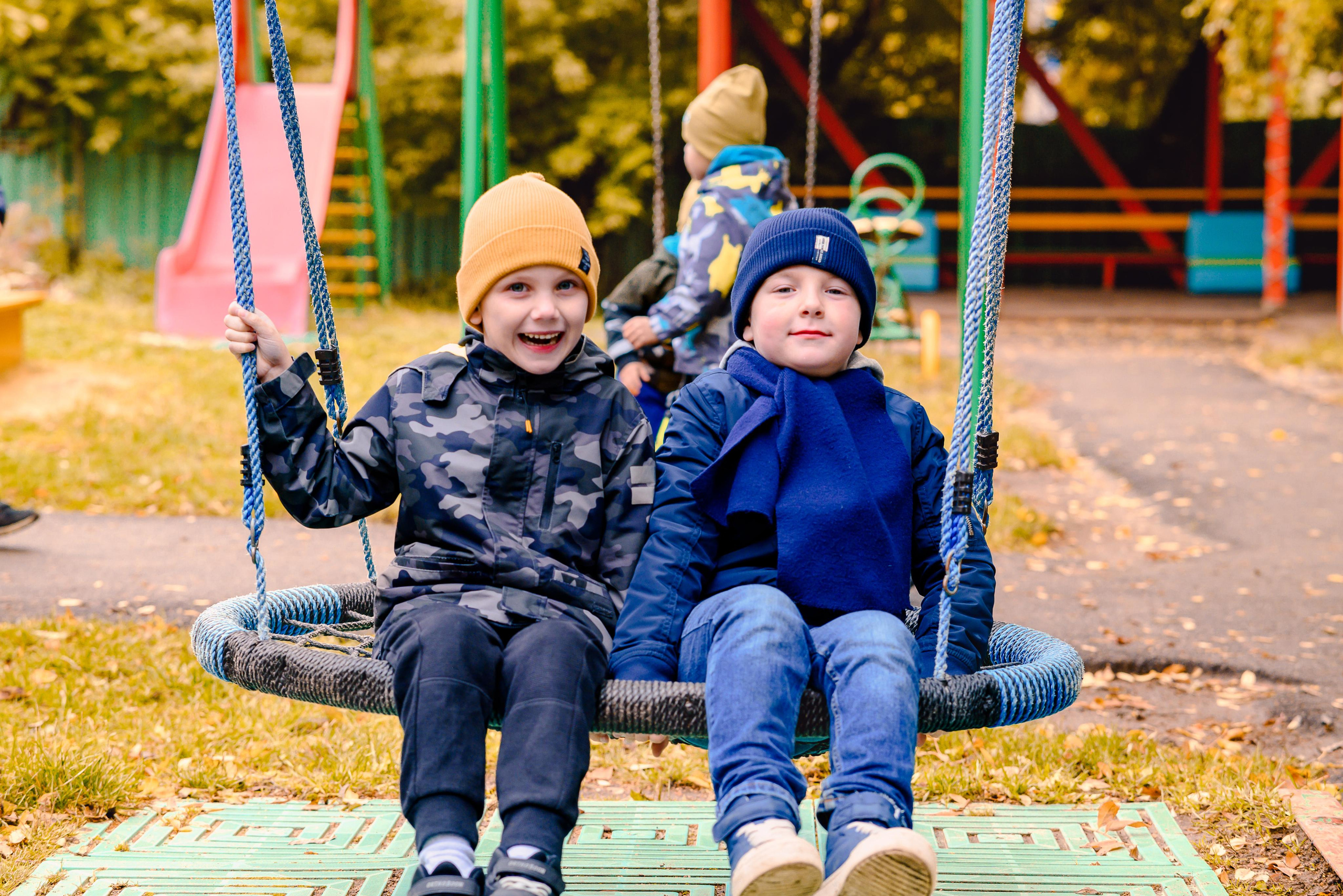 Альбомы для выпускников 1 4 9 11 классов. Выпускные альбомы в Туле и Тульской области для школ и детских садов