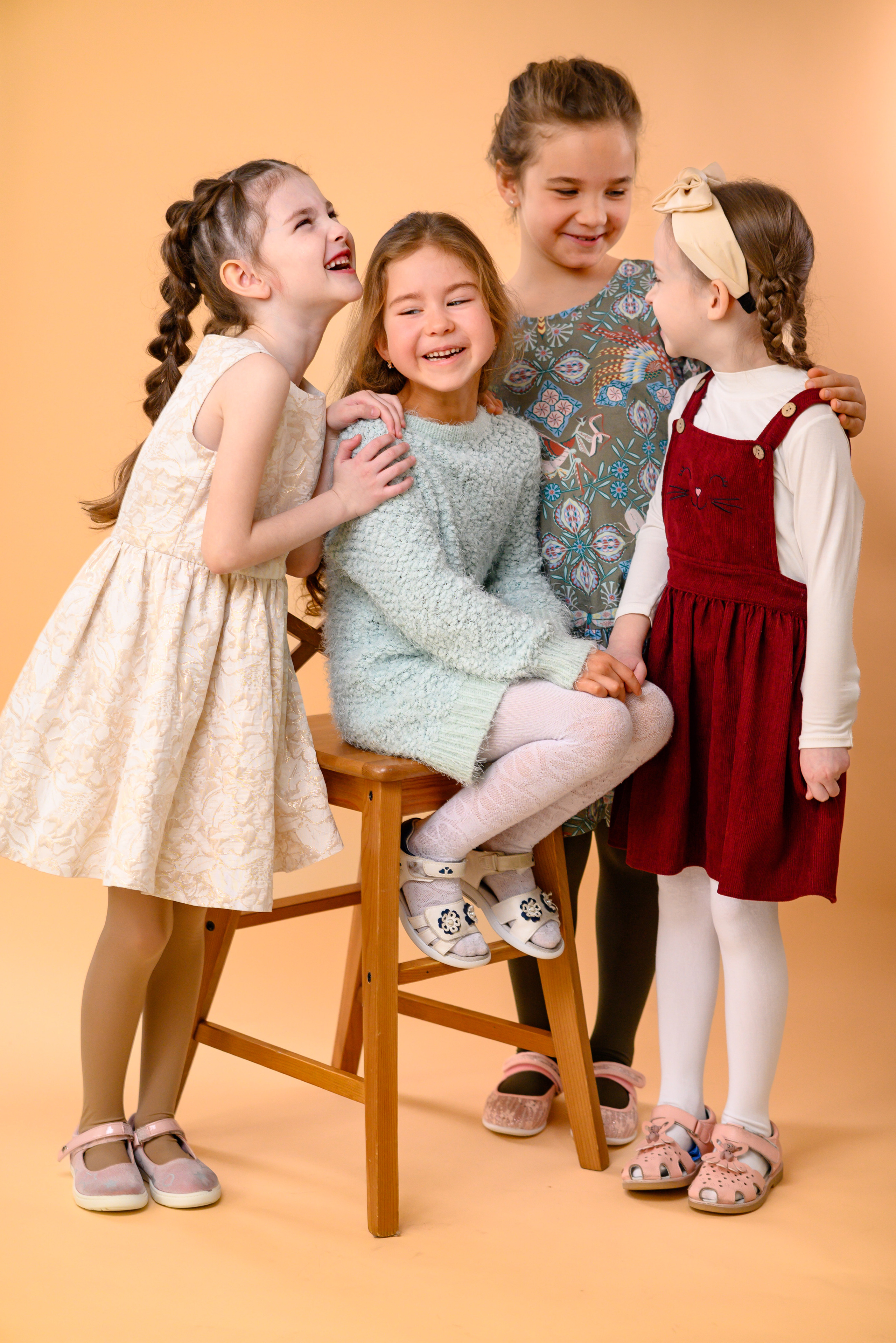 Альбомы для выпускников 1 4 9 11 классов. Выпускные альбомы в Туле и Тульской области для школ и детских садов