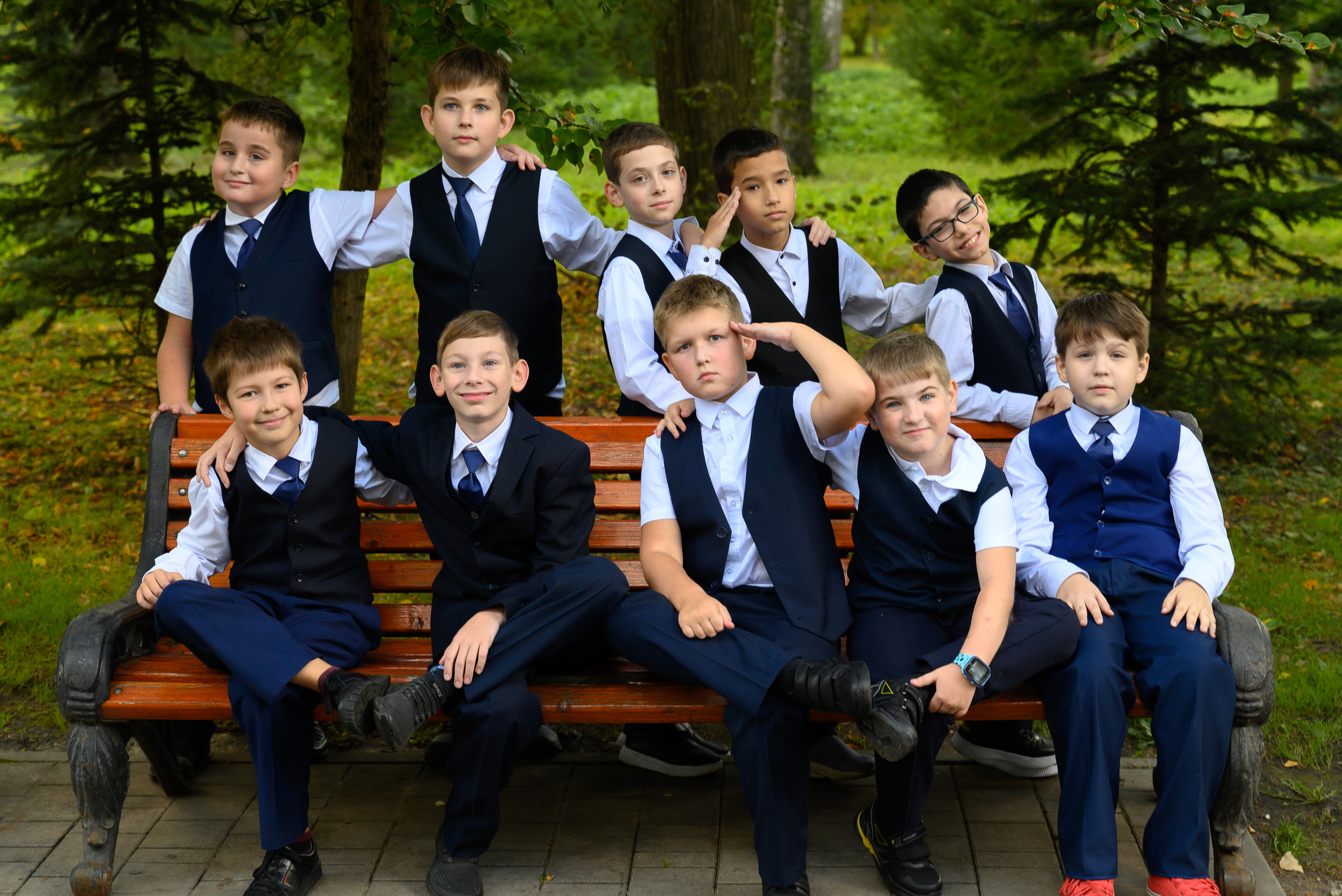 Выпускные альбомы для начальной школы в Туле. Выпускные альбомы в Туле и Тульской области для школ и детских садов