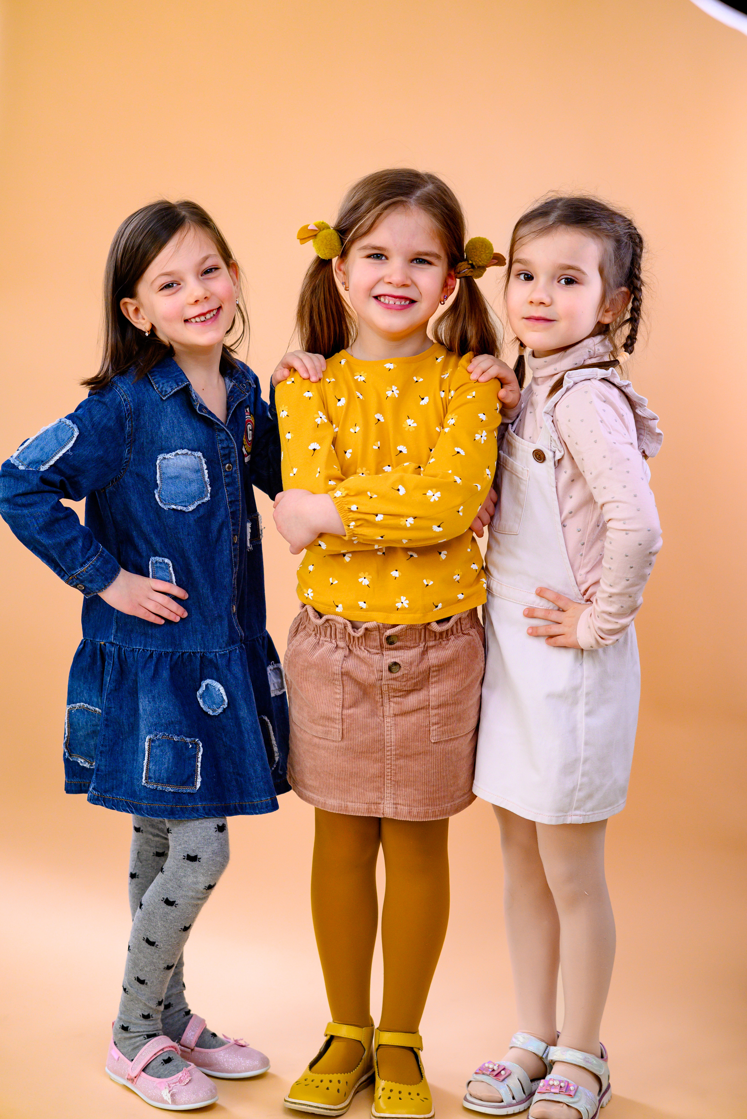 Альбомы для выпускников 1 4 9 11 классов. Выпускные альбомы в Туле и Тульской области для школ и детских садов