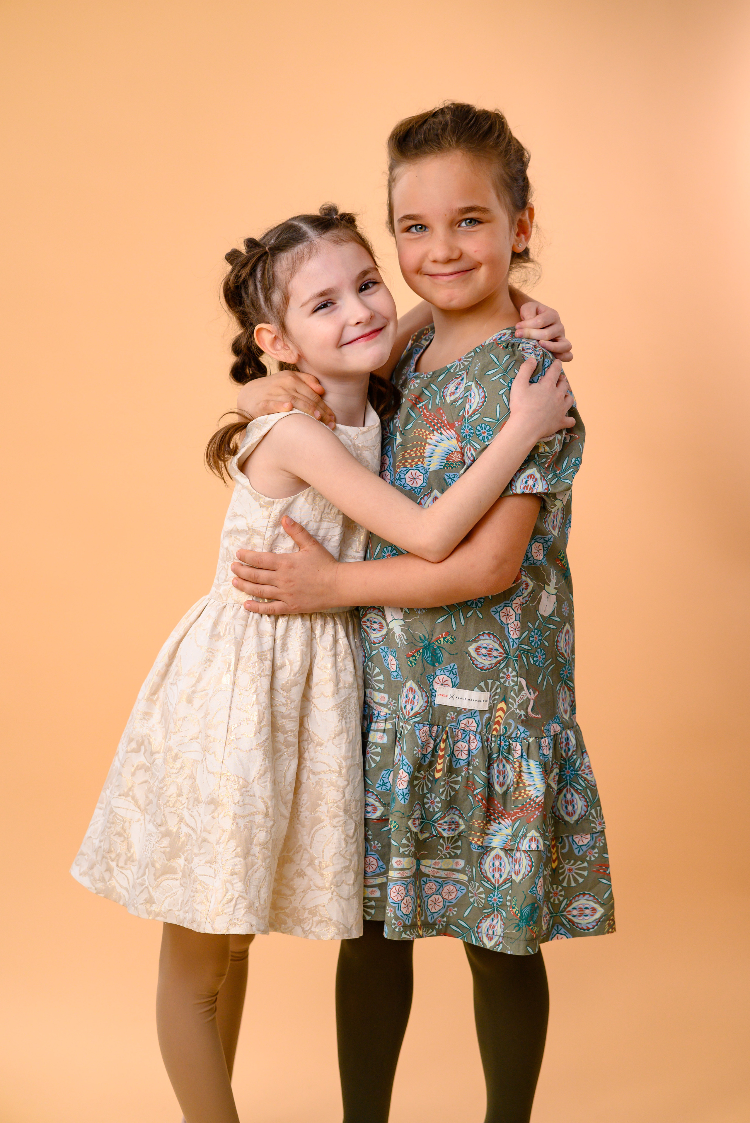 девочки обнимашки