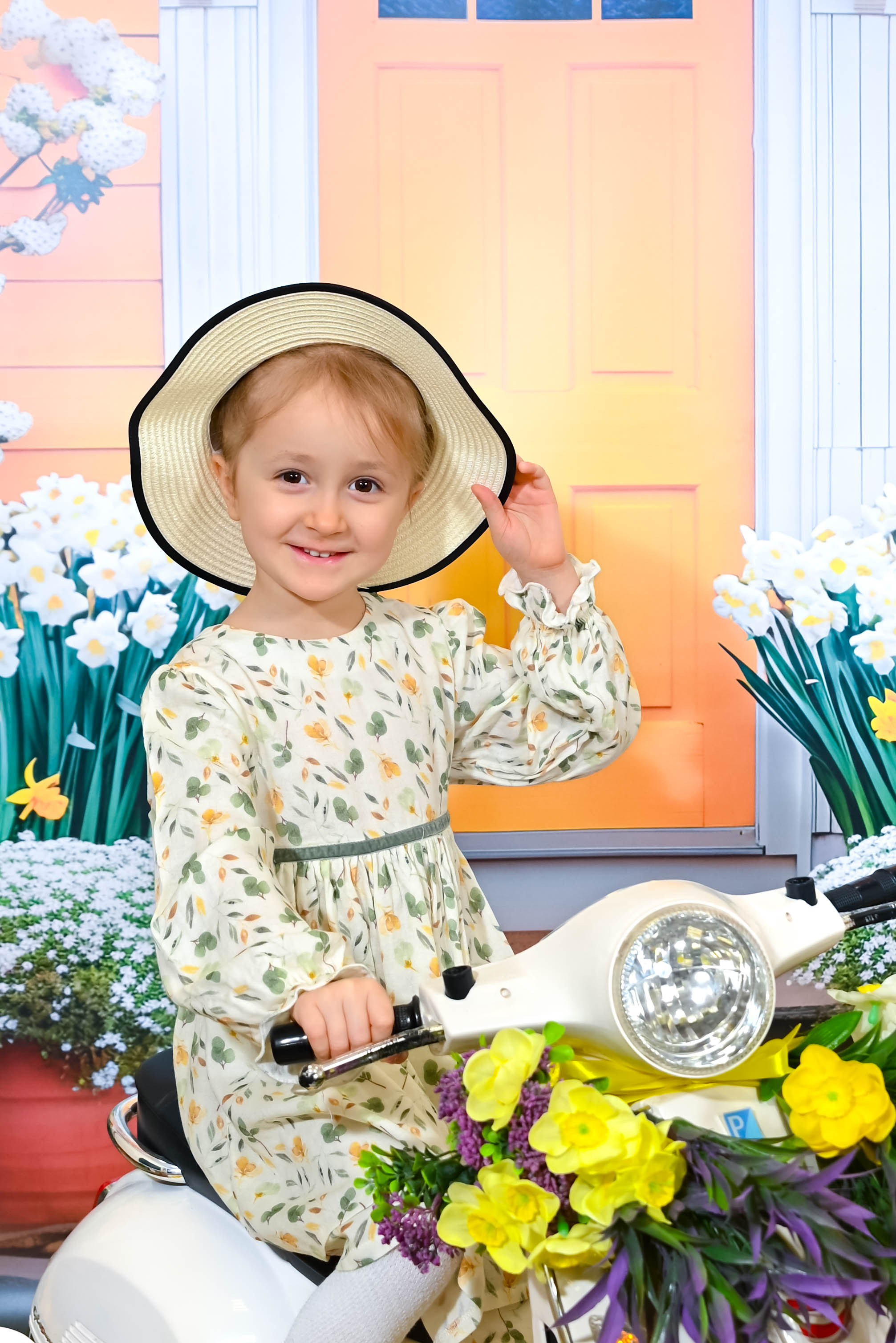 Весеннее настроение. Выпускные альбомы для детских садов Санкт-Петербург