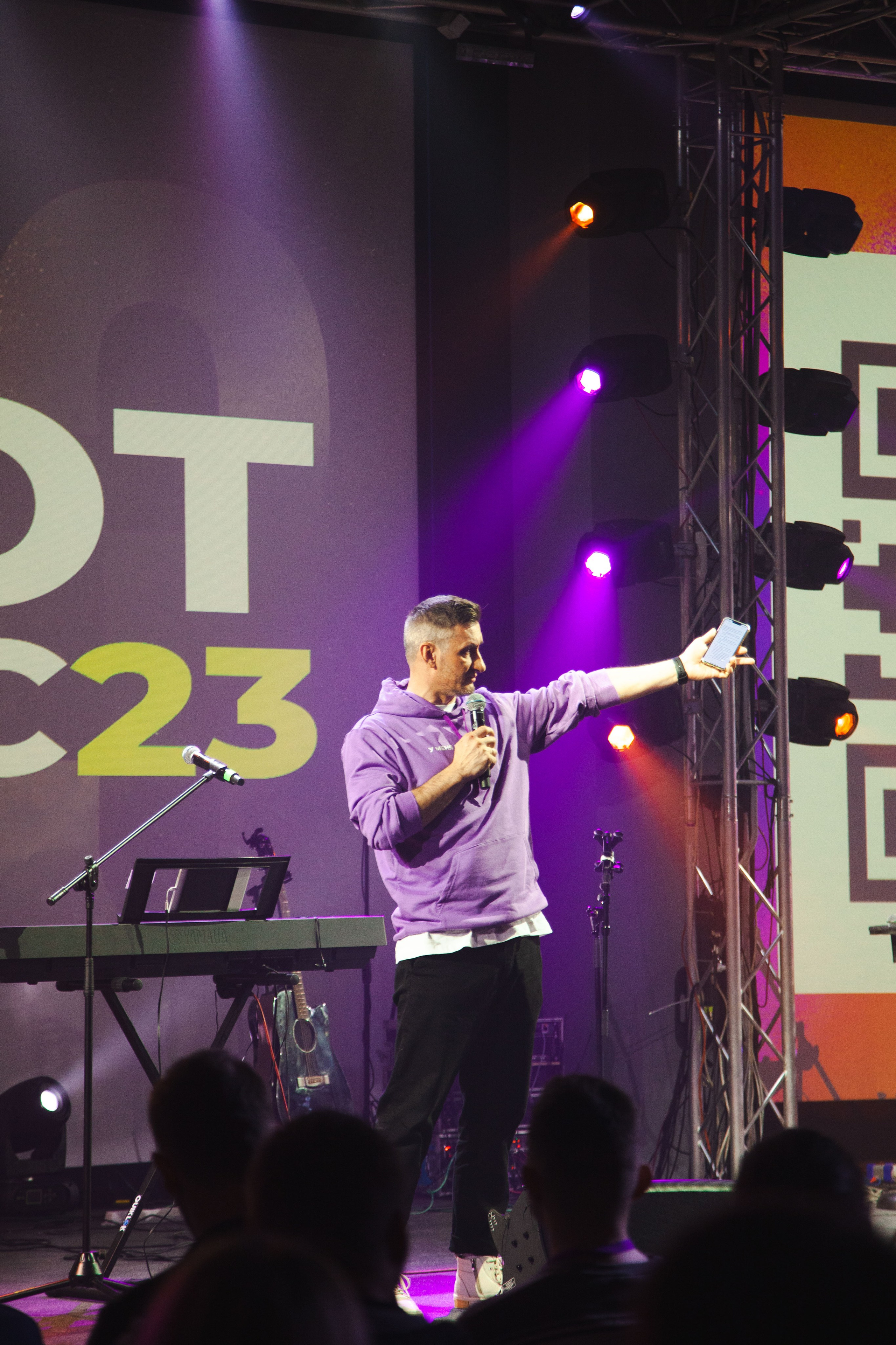 Конференция. Фотограф-ретушер