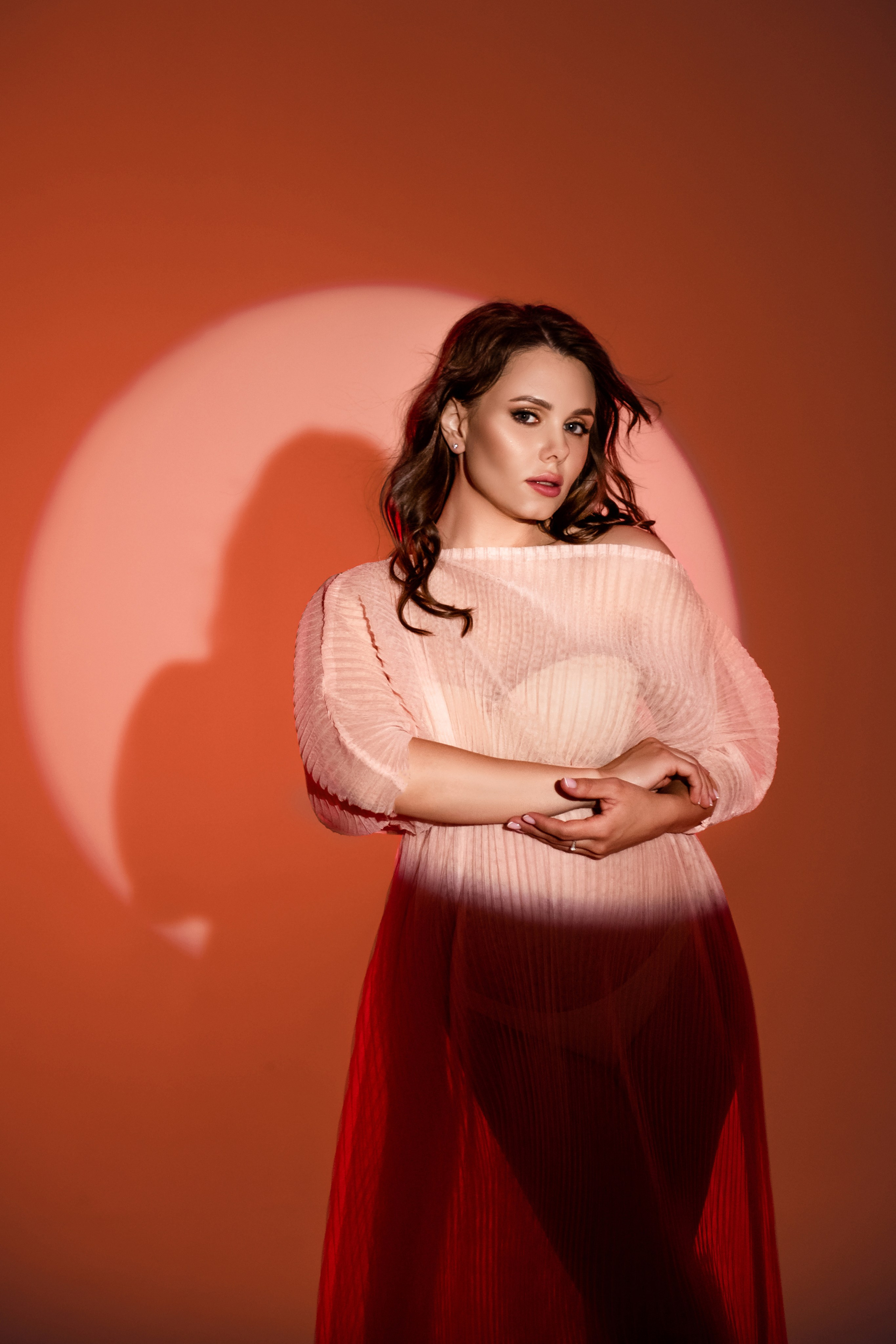 Туника персиковая (универсальный размер). Фотограф Анна Качан