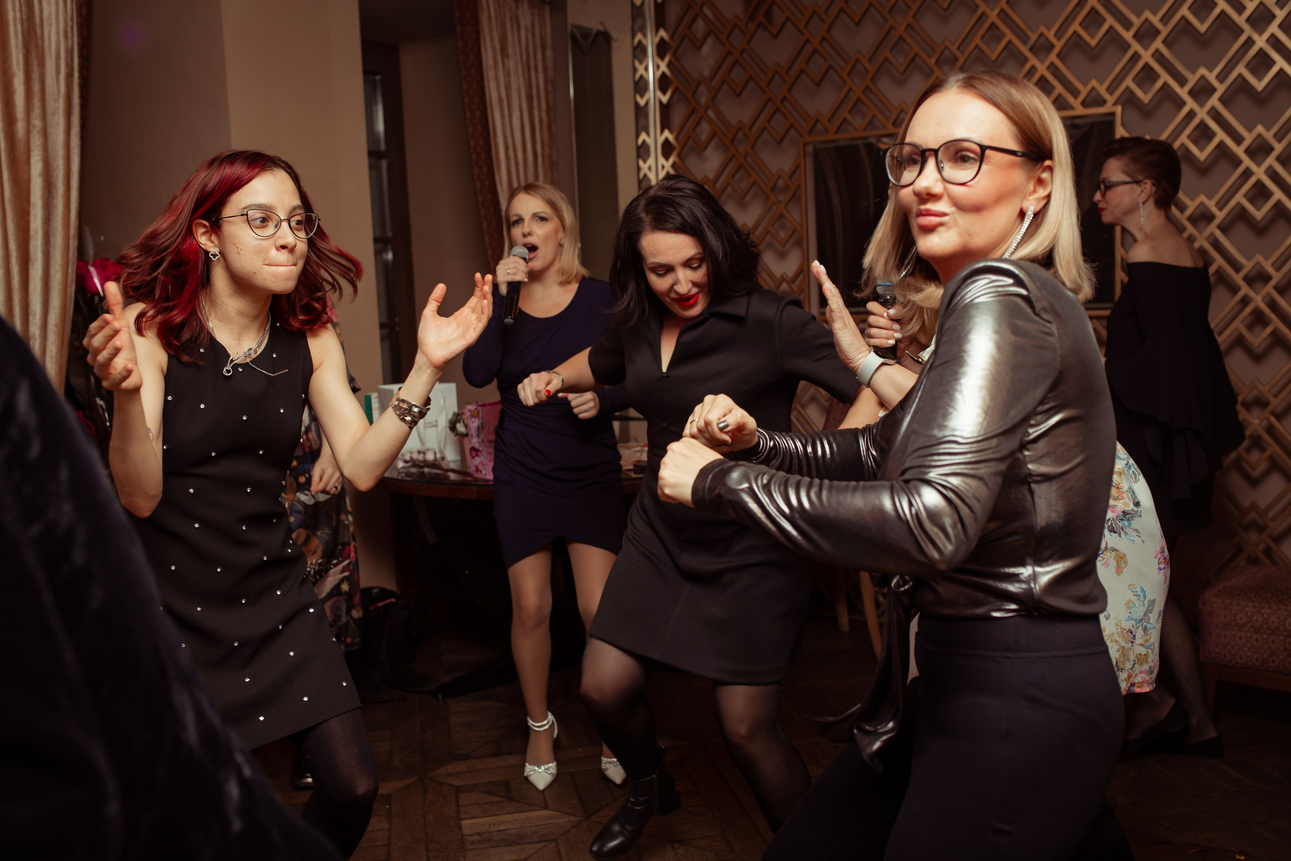 Юбилей в караоке. Семейный и детский фотограф в Москве Дорогова Екатерина