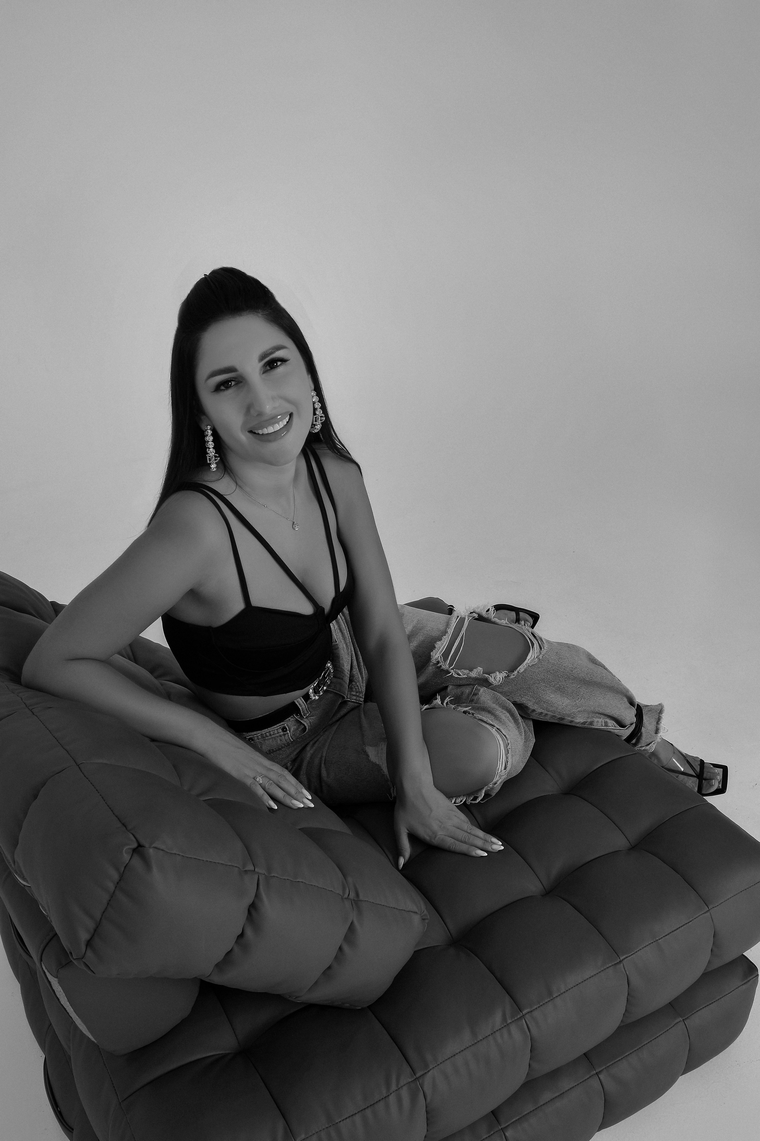 ЖЕНСКИЙ ПОРТРЕТ. Главная