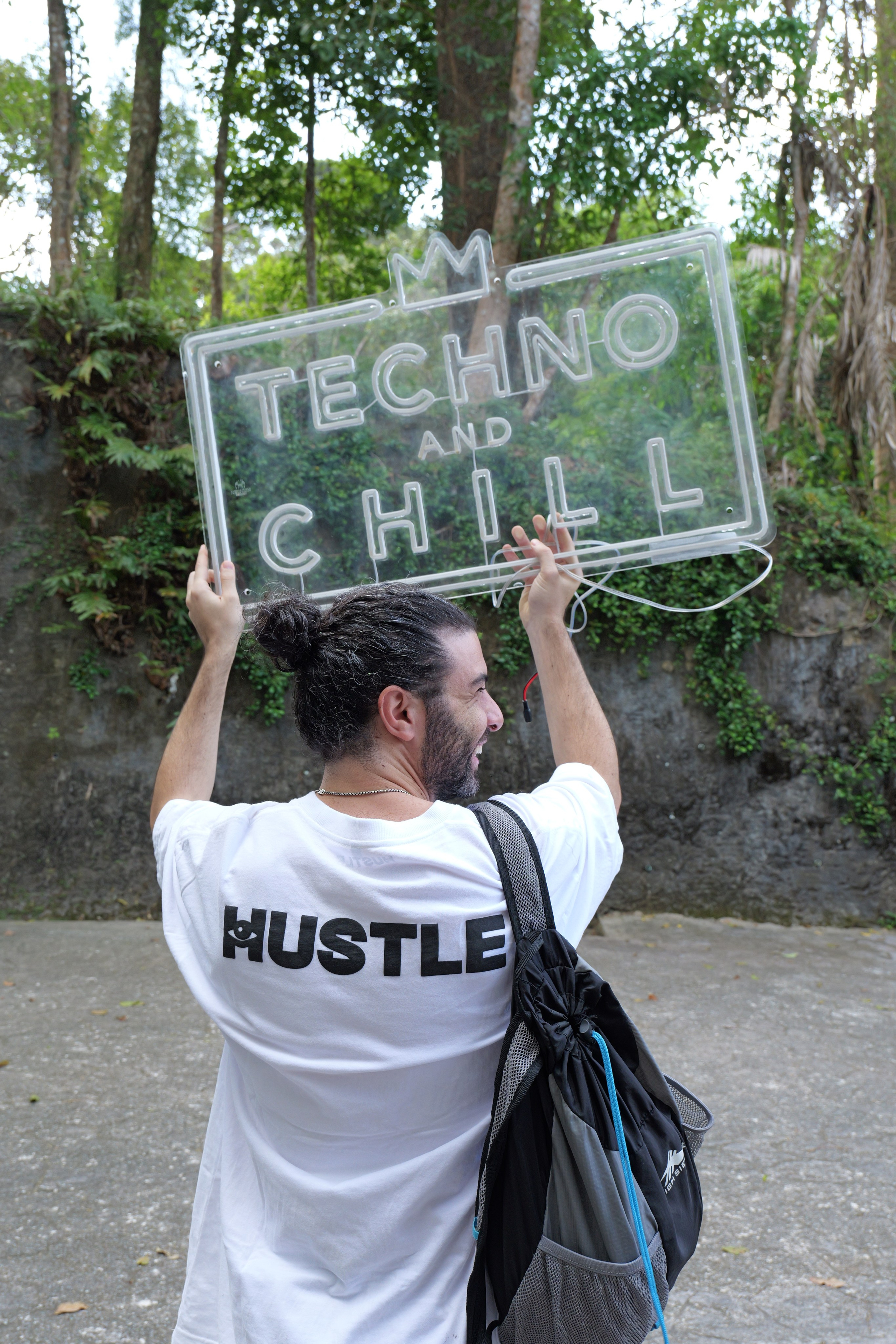 Yona Techno & Chill