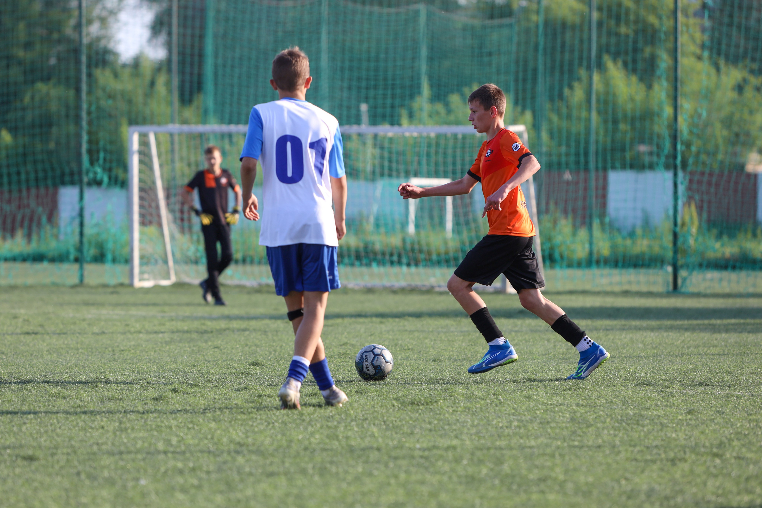 Кинель — Виктория Унион. Чемпионат СФПЛ. Молодежная футбольная лига U-15. Спортивный фотограф в Самаре