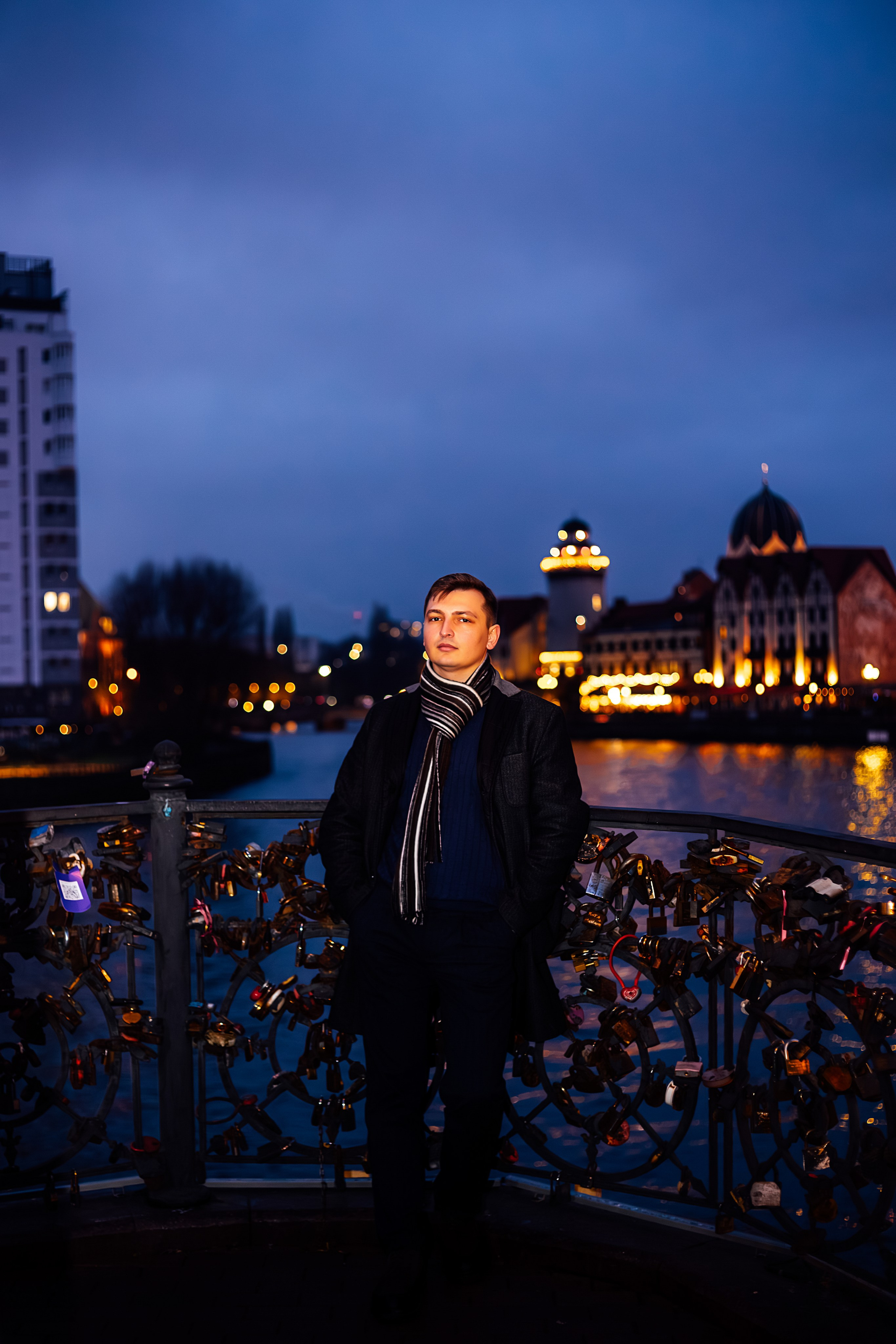 Денис. Https://malovafoto.ru