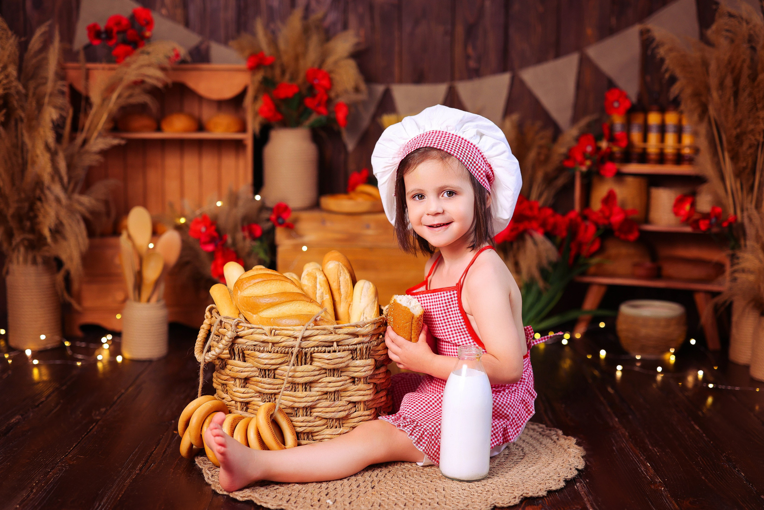 Малышки Антураж