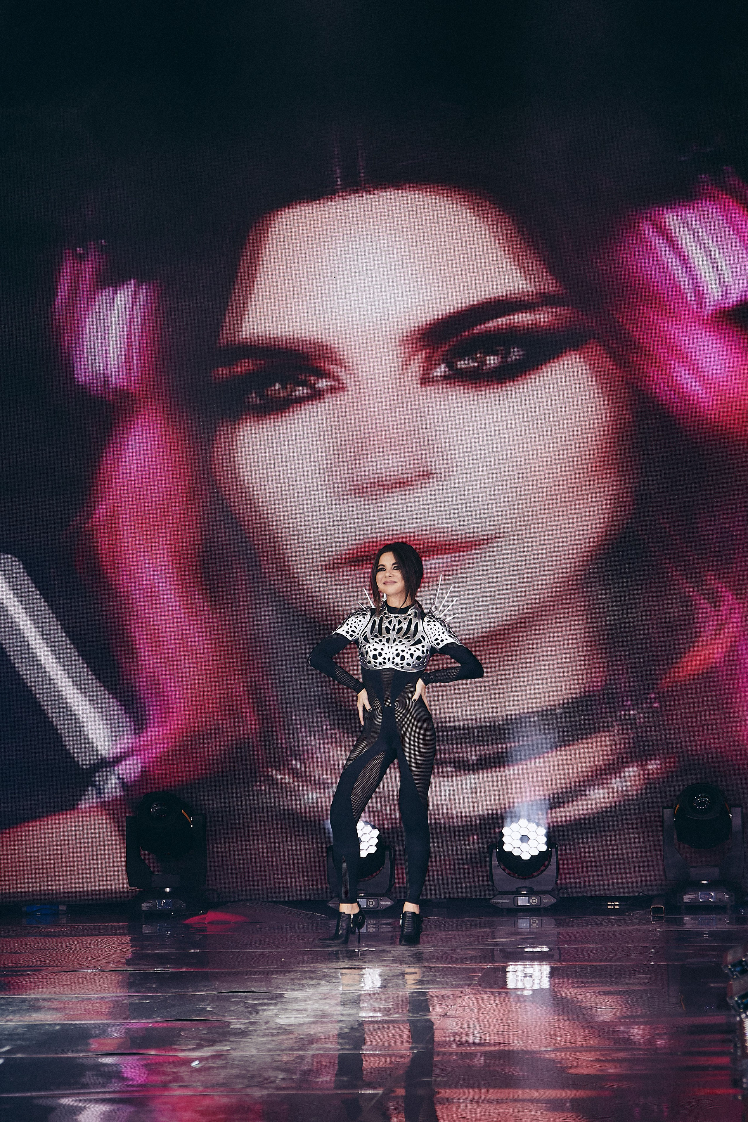 NEW ERA DESIGNER ANDREY PONOMAREV