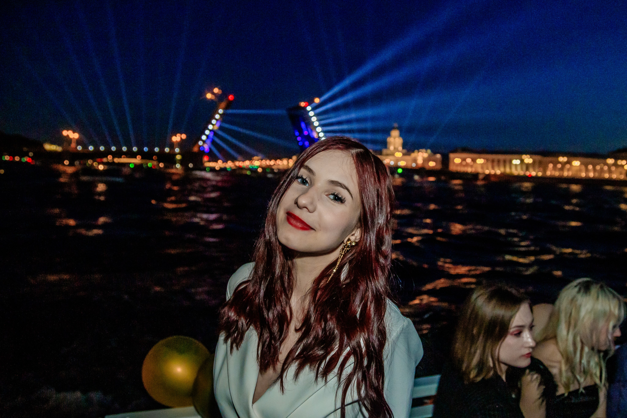 Выпускной на теплоходе. Фотограф в Санкт-Петербурге Чумаков Семен