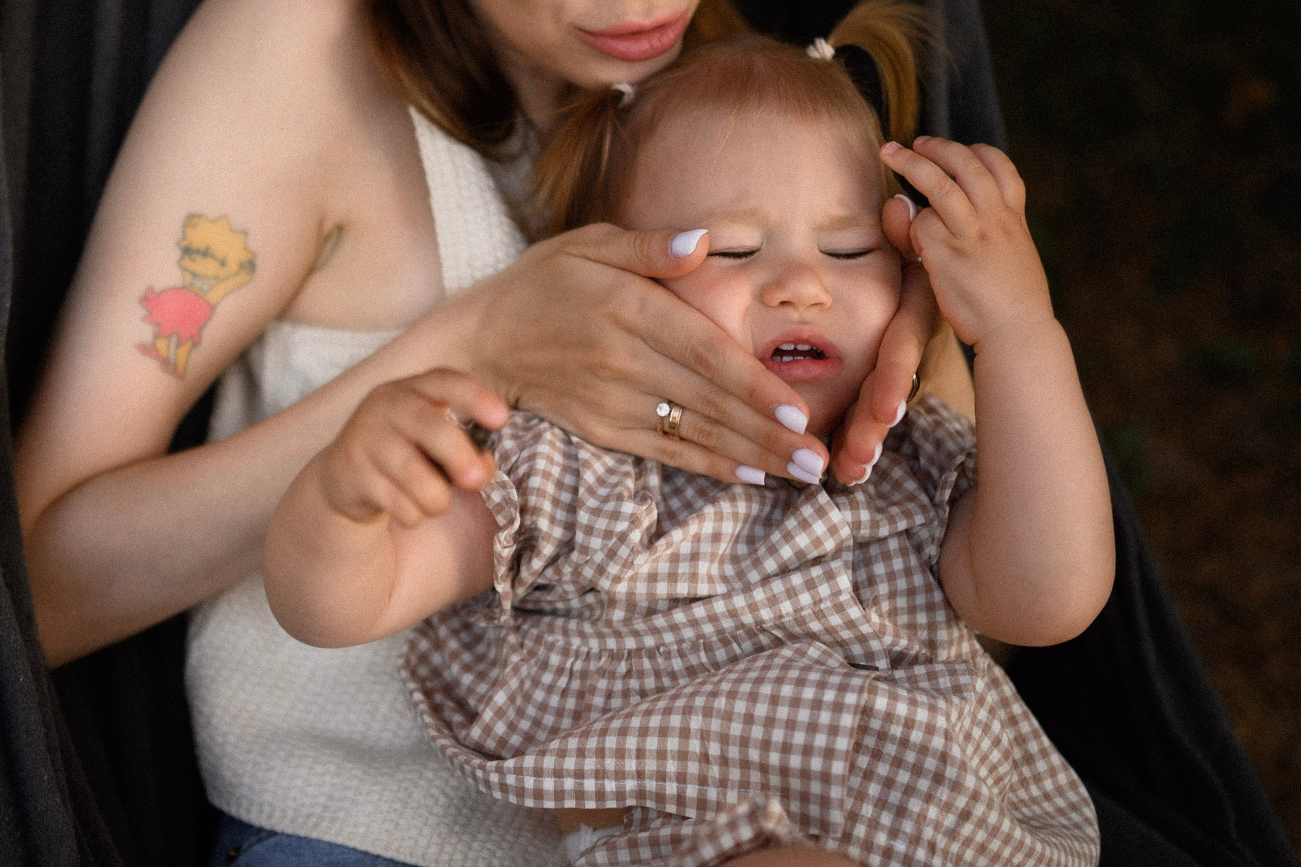 Надя и Алиса в ресторане Кедр. Семейный и свадебный lifestyle-фотограф в Москве Мария Петрова