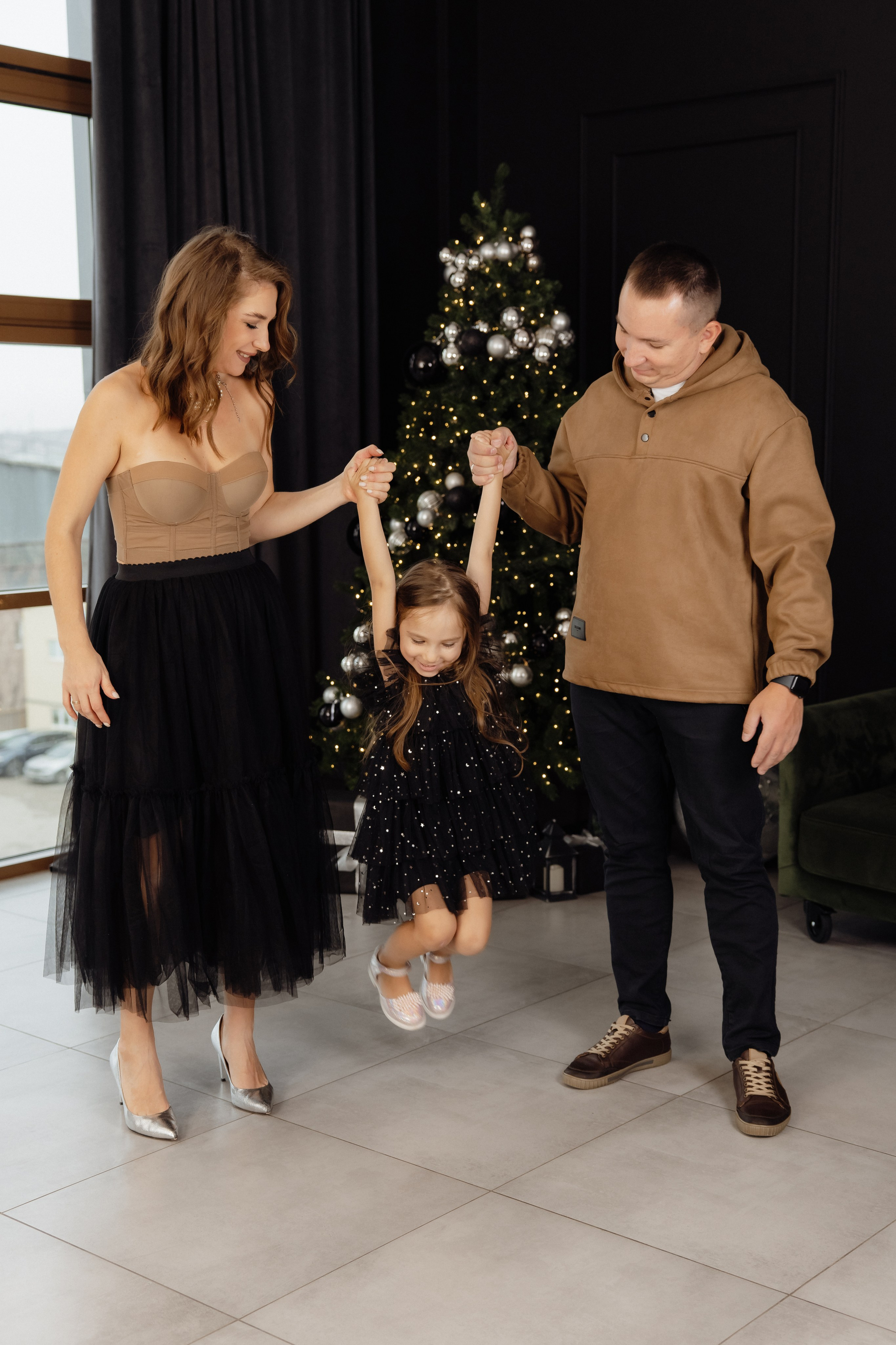 Кирилл, Алина и Мира. Семейный и свадебный фотограф в Челябинске Мария Леонтьева