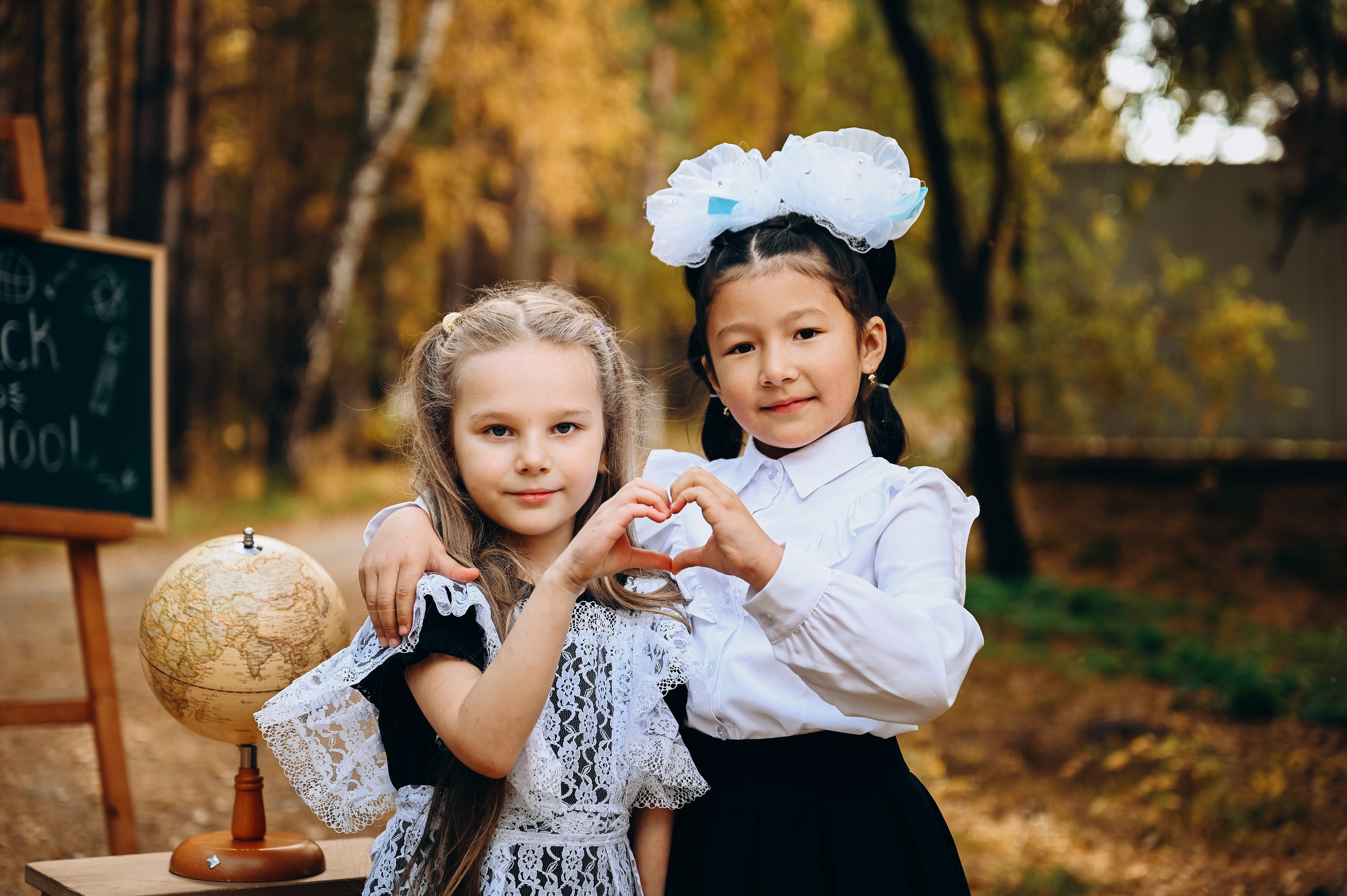 Началка. Выпускные альбомы в Кургане, Твой альбом, Книга