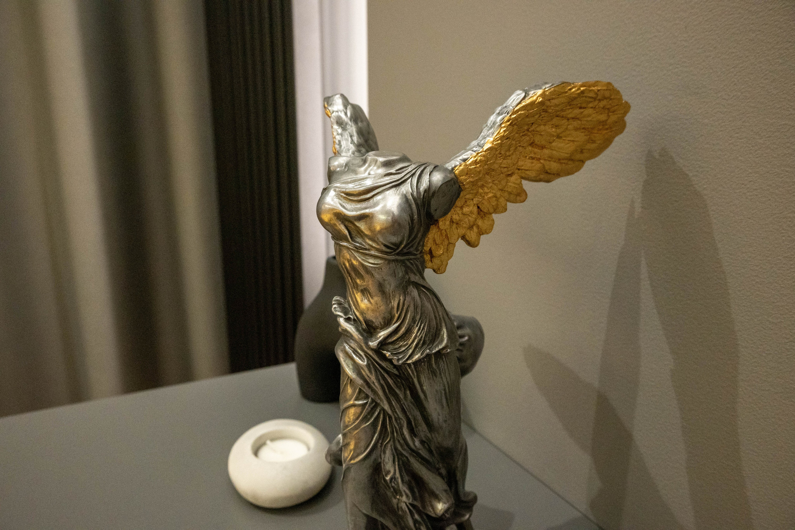 The apartment is on two levels. Fotograf Dmitrii Donets