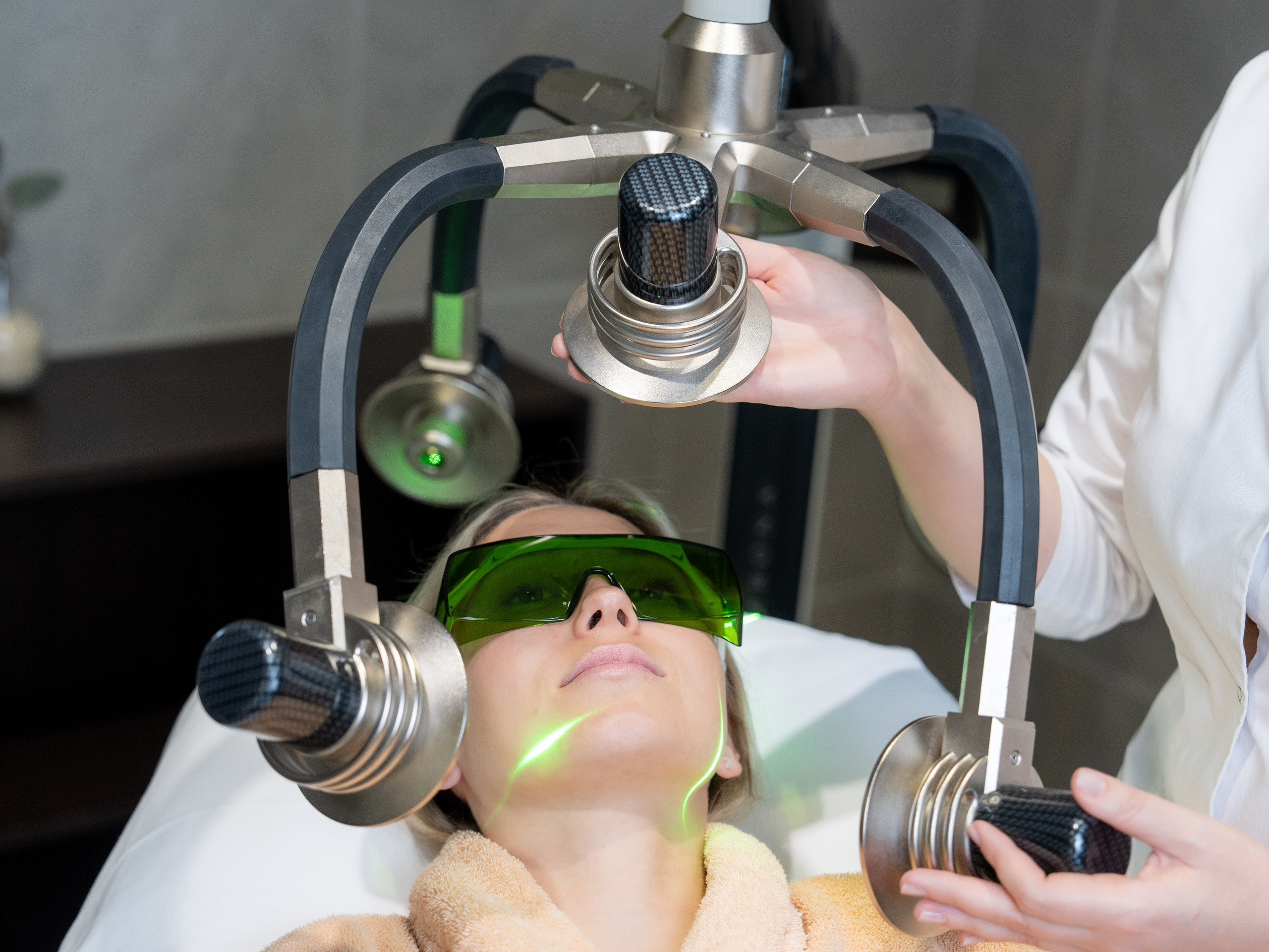 Контент съемка для медицинского центра в отеле Rosa Springs. Репортажный фотограф в Красной Поляне и Сочи Павлюченко Екатерина