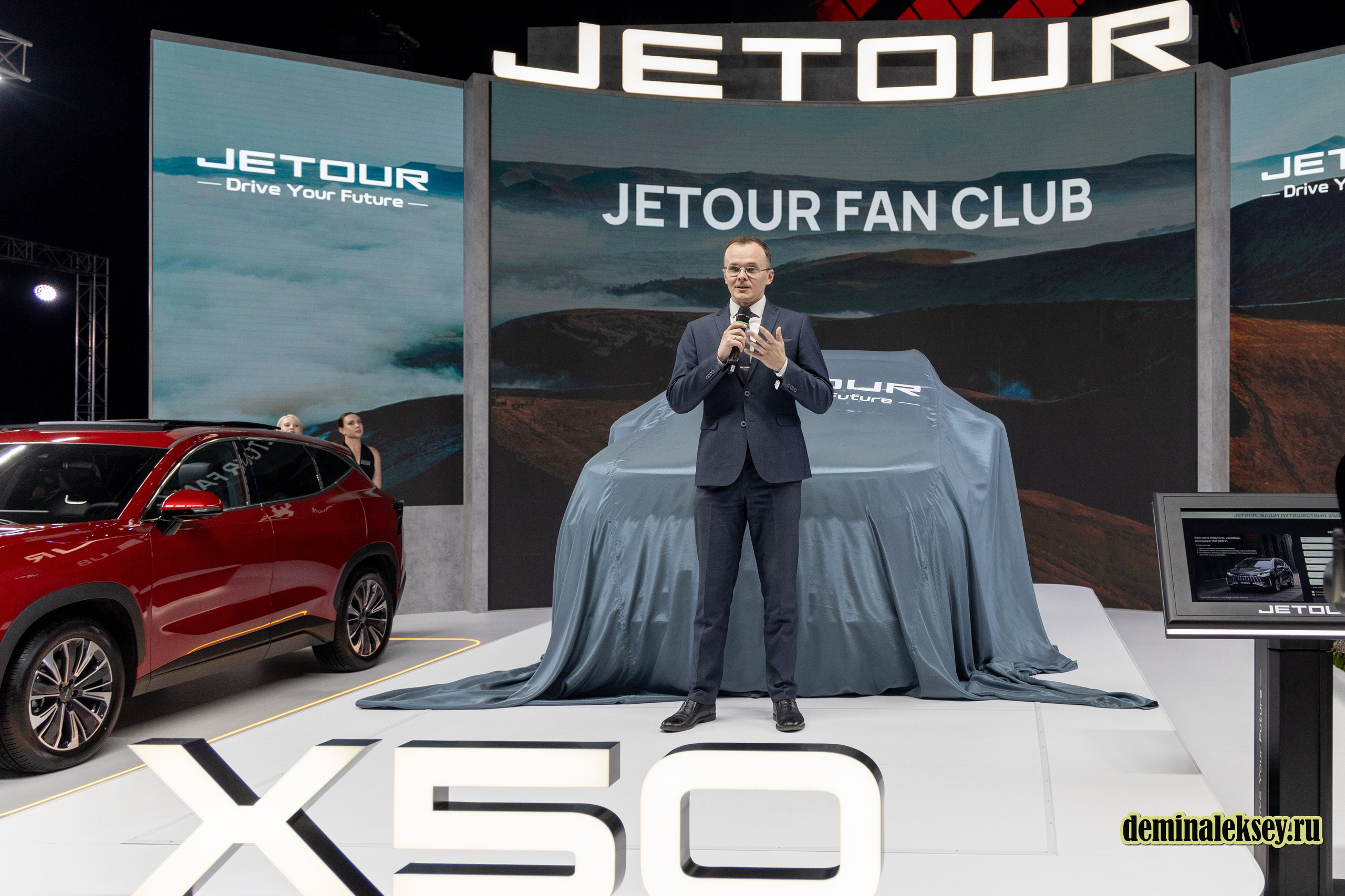 Chinese Motor Show 2024. Репортажный, семейный и студийный фотограф в Москве Демин Алексей