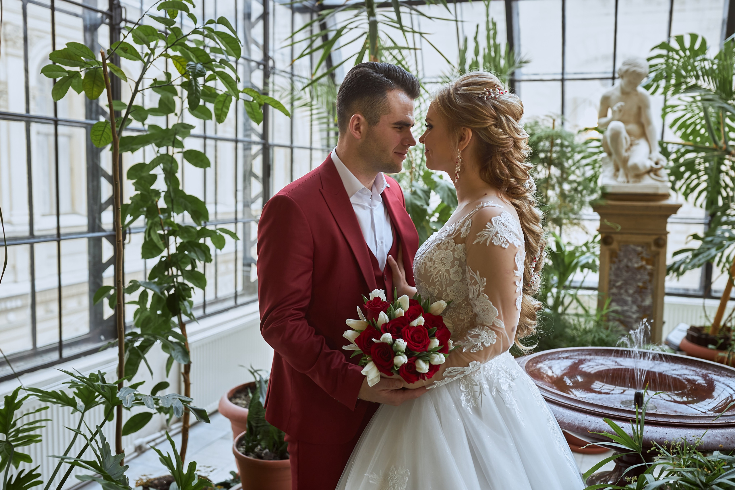 Свадьба Кировский ЗАГС и Дом Ученых. Фотограф в Санкт-Петербурге Знаменская Ирина